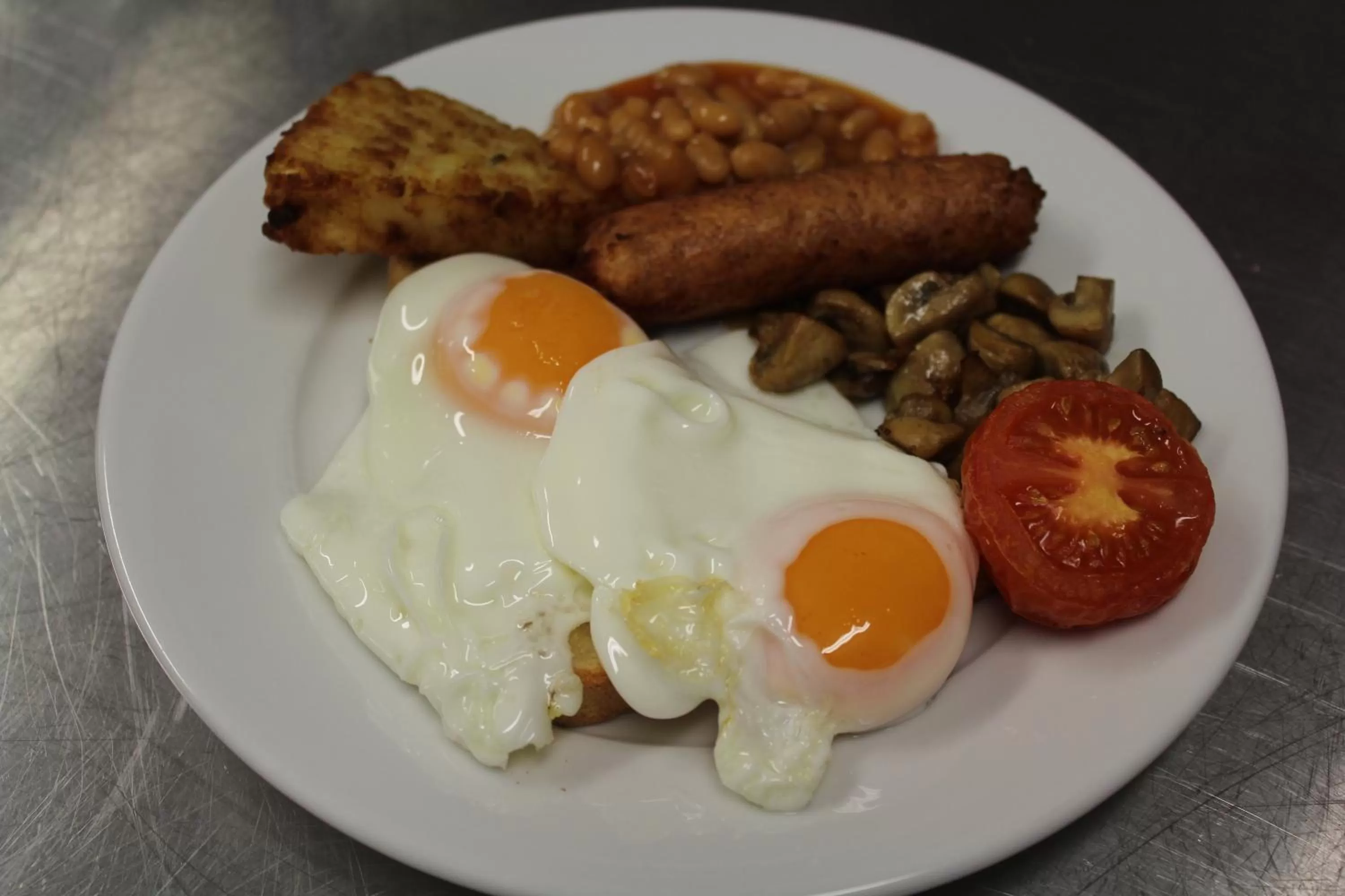 Food and drinks in The Darnley Hotel