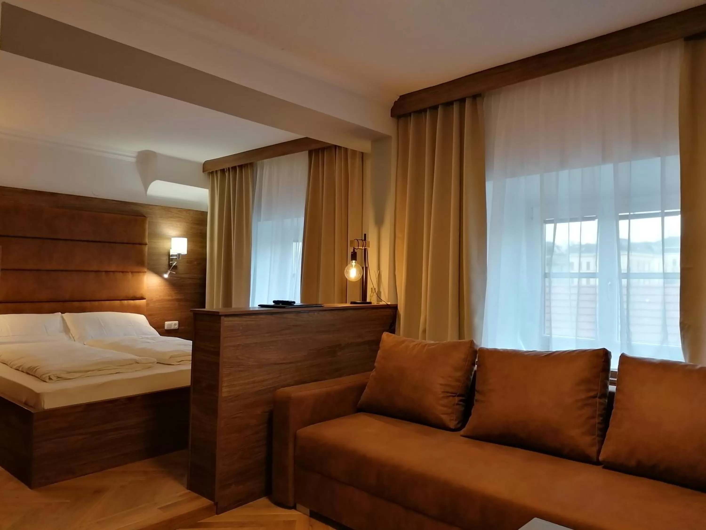 Living room, Bed in GOLDEN STAR - Premium Apartments
