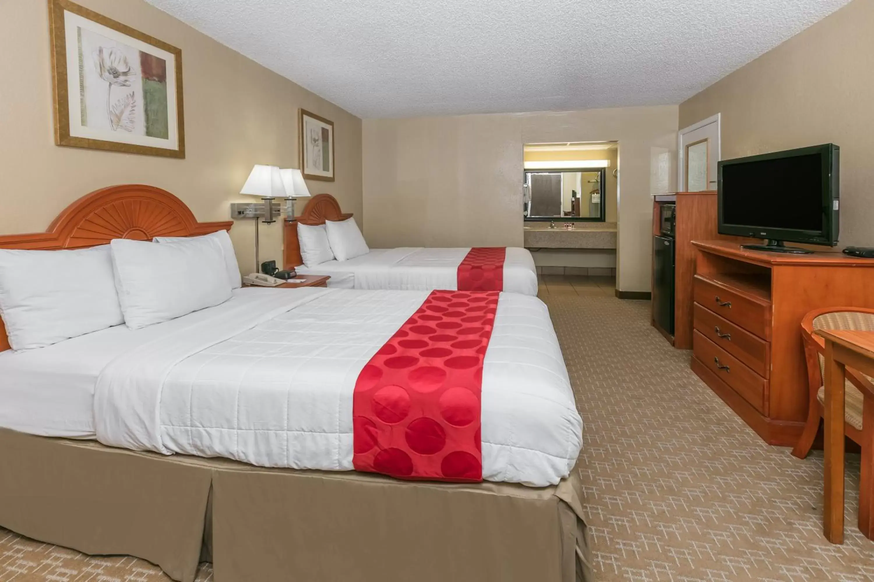 Double Room with Two Double Beds - Smoking in Ramada by Wyndham Odessa Near University of Texas Permian Double Room with Two Double Beds - Smoking in Ramada by Wyndham Odessa Near University of Texas Permian
