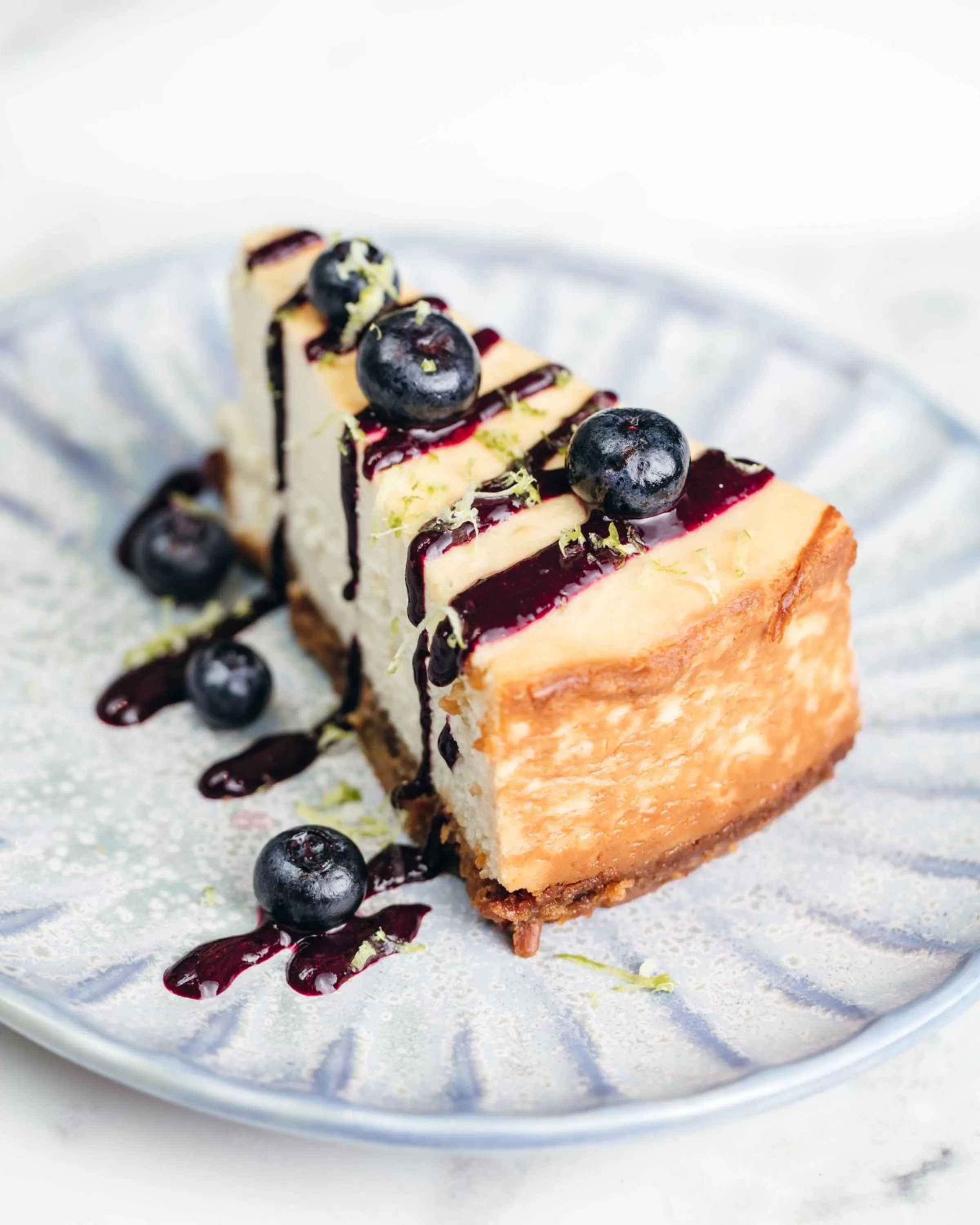 Restaurant/places to eat in Kimpton - St Honoré Paris by IHG