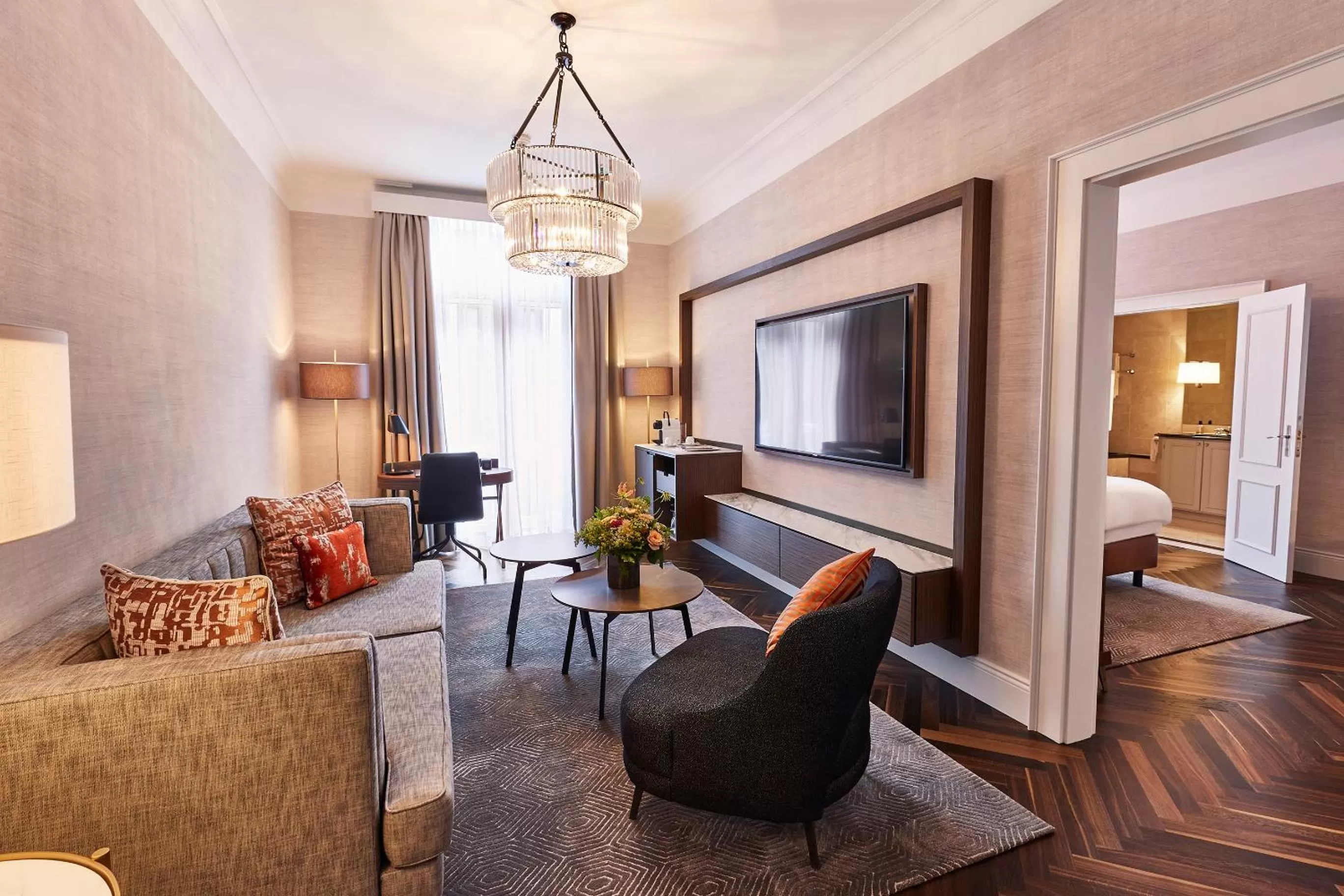 Living room in Steigenberger Icon Parkhotel Düsseldorf