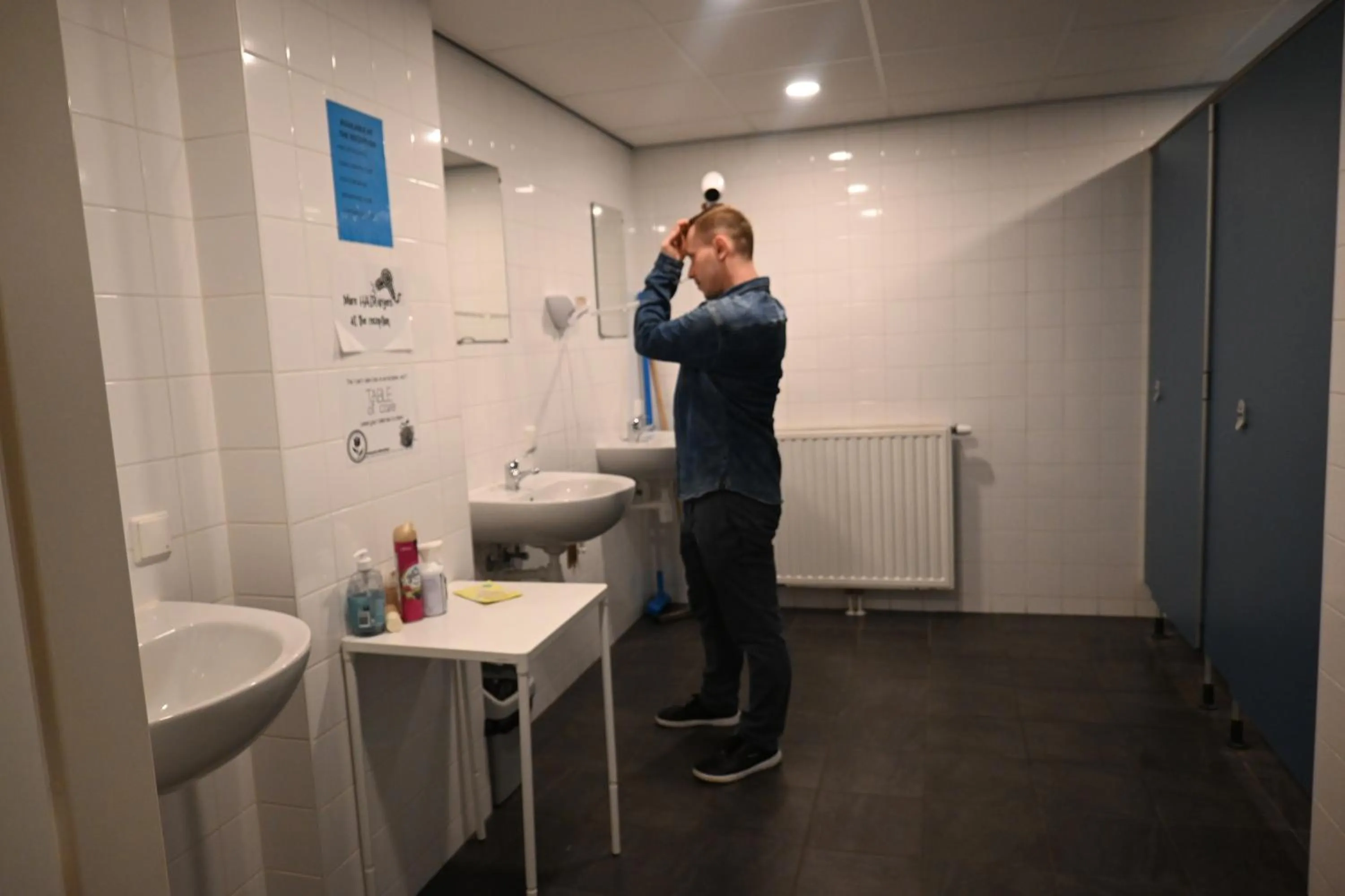 Shower in Dutchies Hostel