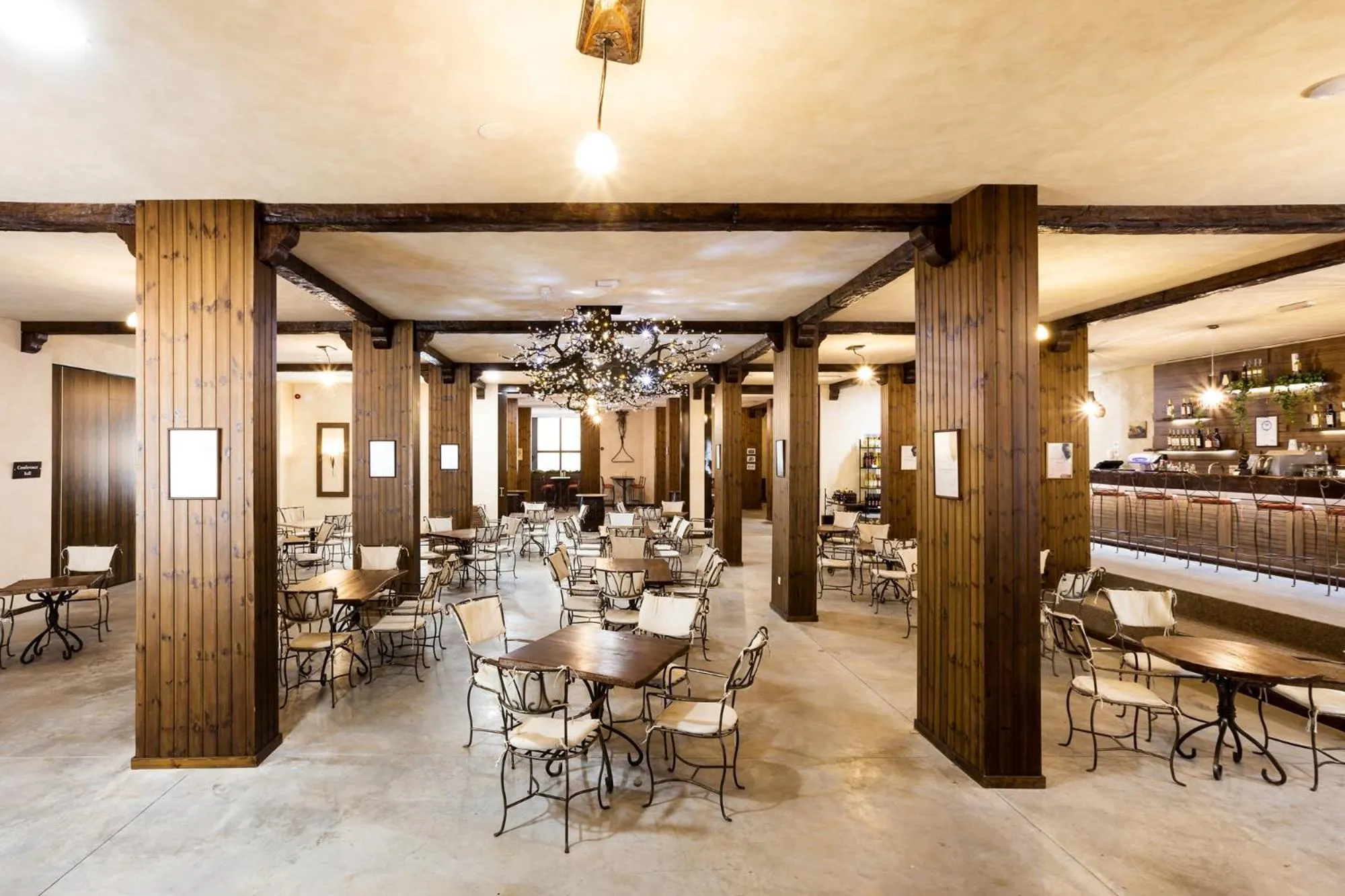 Area and facilities in Festa Via Pontica