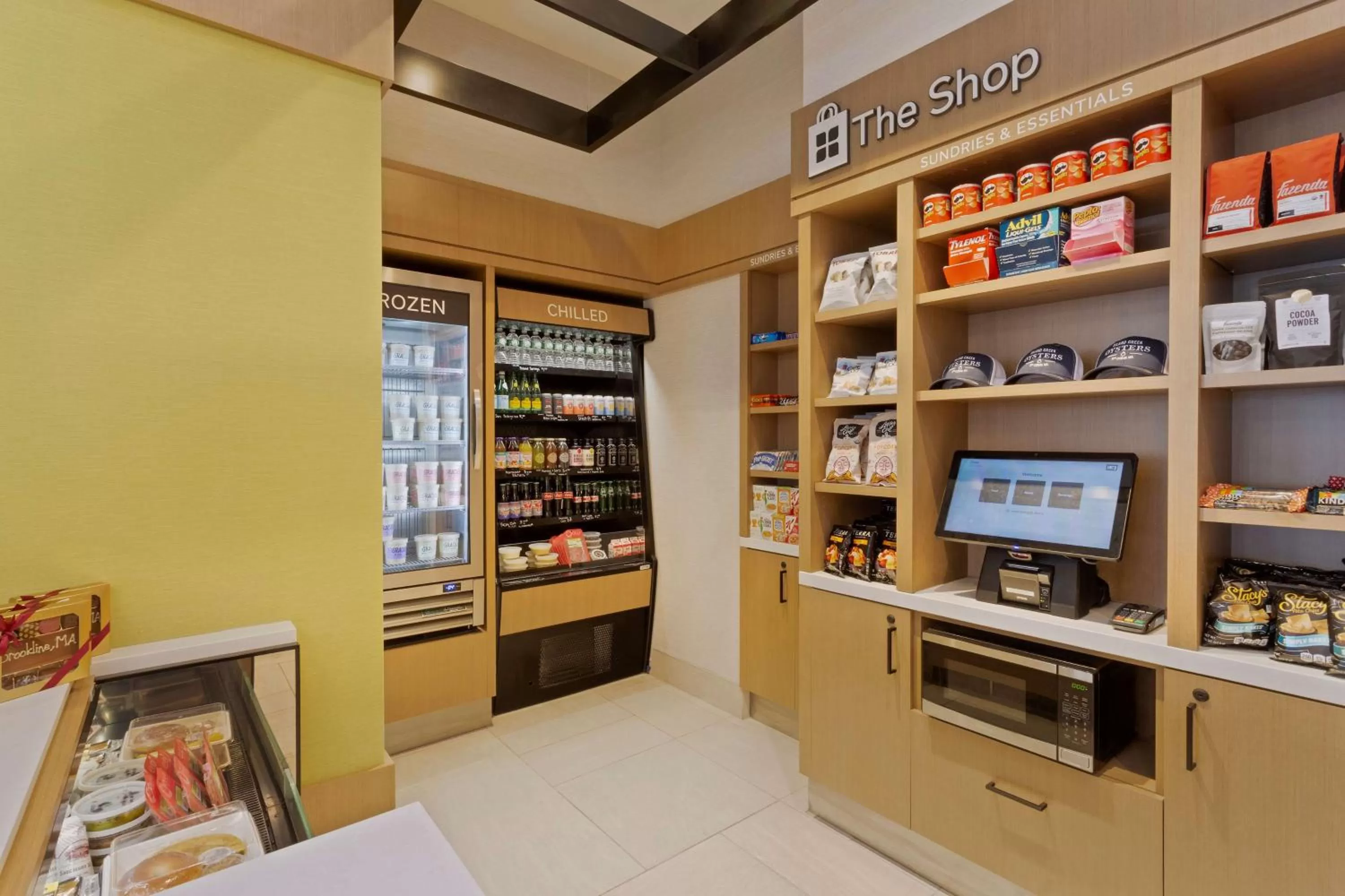 Restaurant/places to eat in Hilton Garden Inn Boston Brookline, Ma