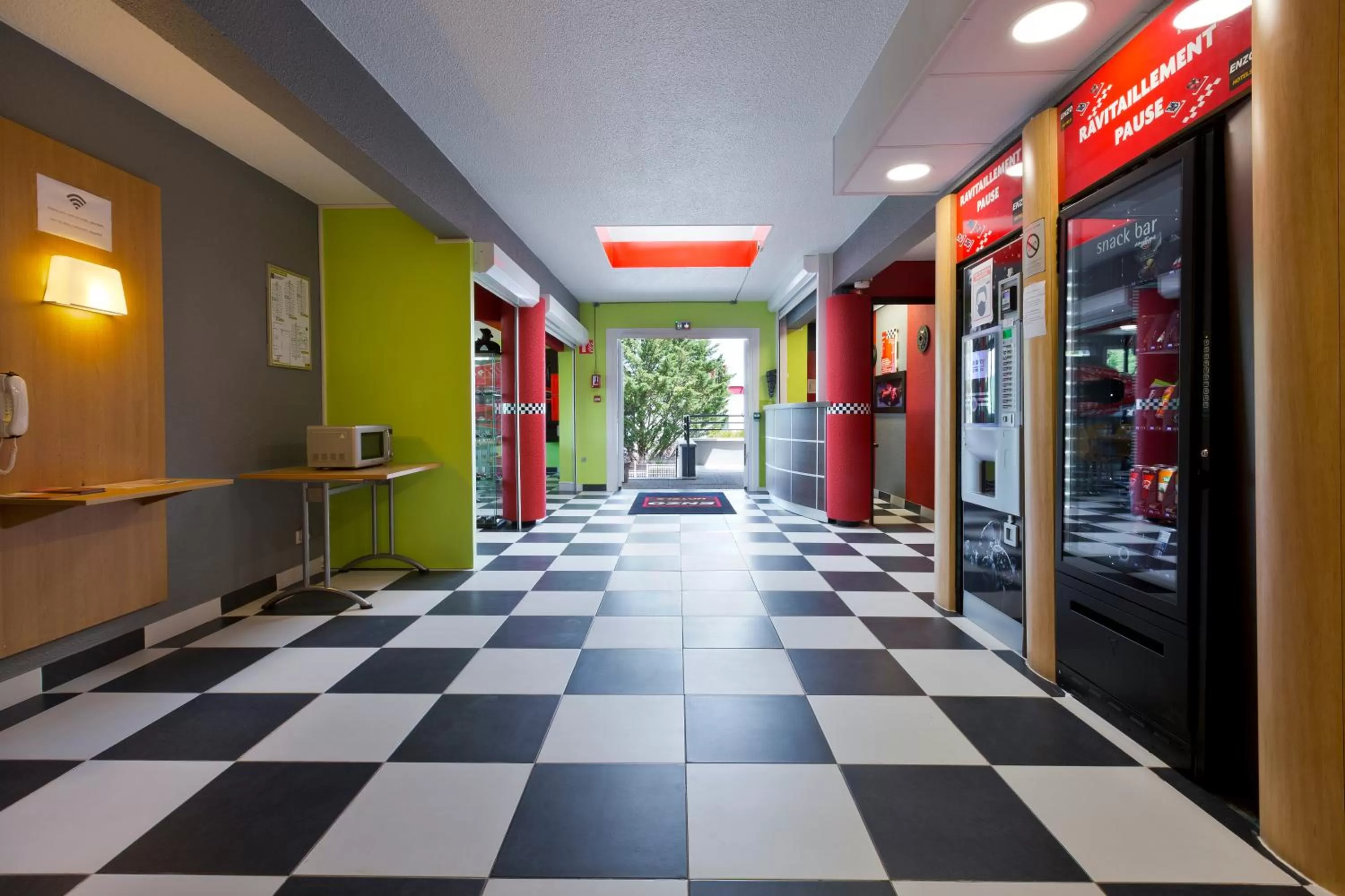 Lobby or reception in Enzo Hotels Nancy Frouard by Kyriad Direct