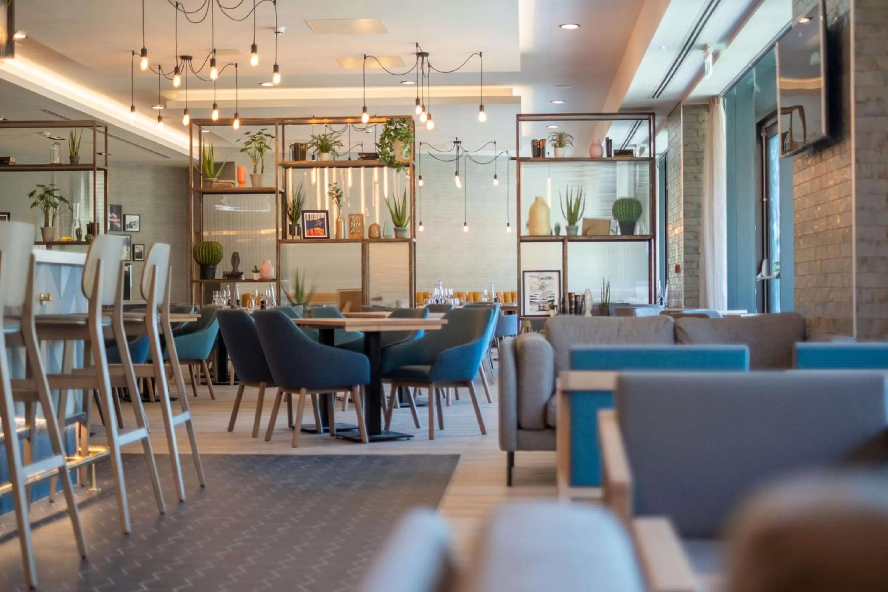 Restaurant/places to eat in Hilton Garden Inn Snowdonia