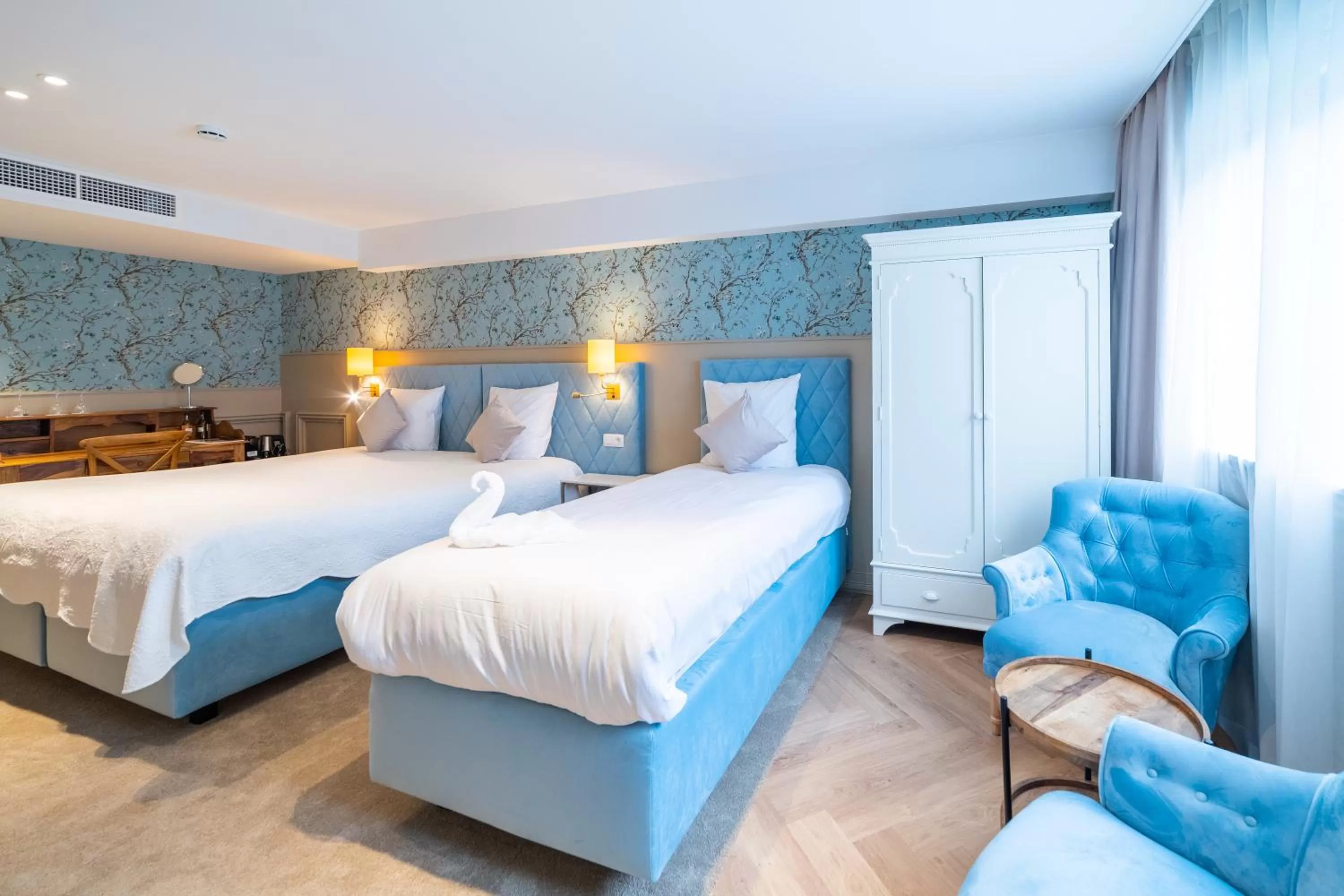 Photo of the whole room, Bed in Grand Hotel Normandy by CW Hotel Collection