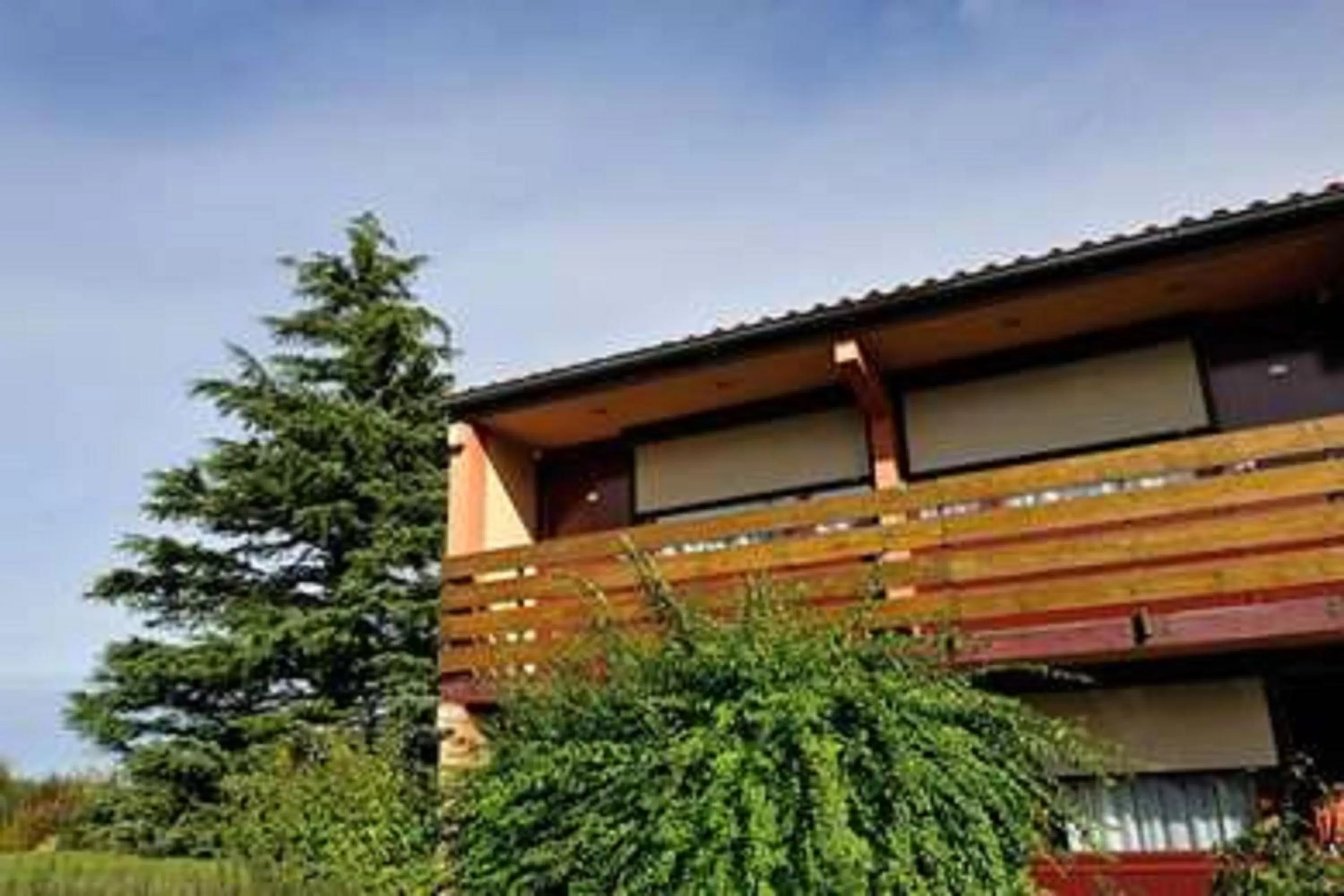 View (from property/room) in Kyriad Niort - La Crèche