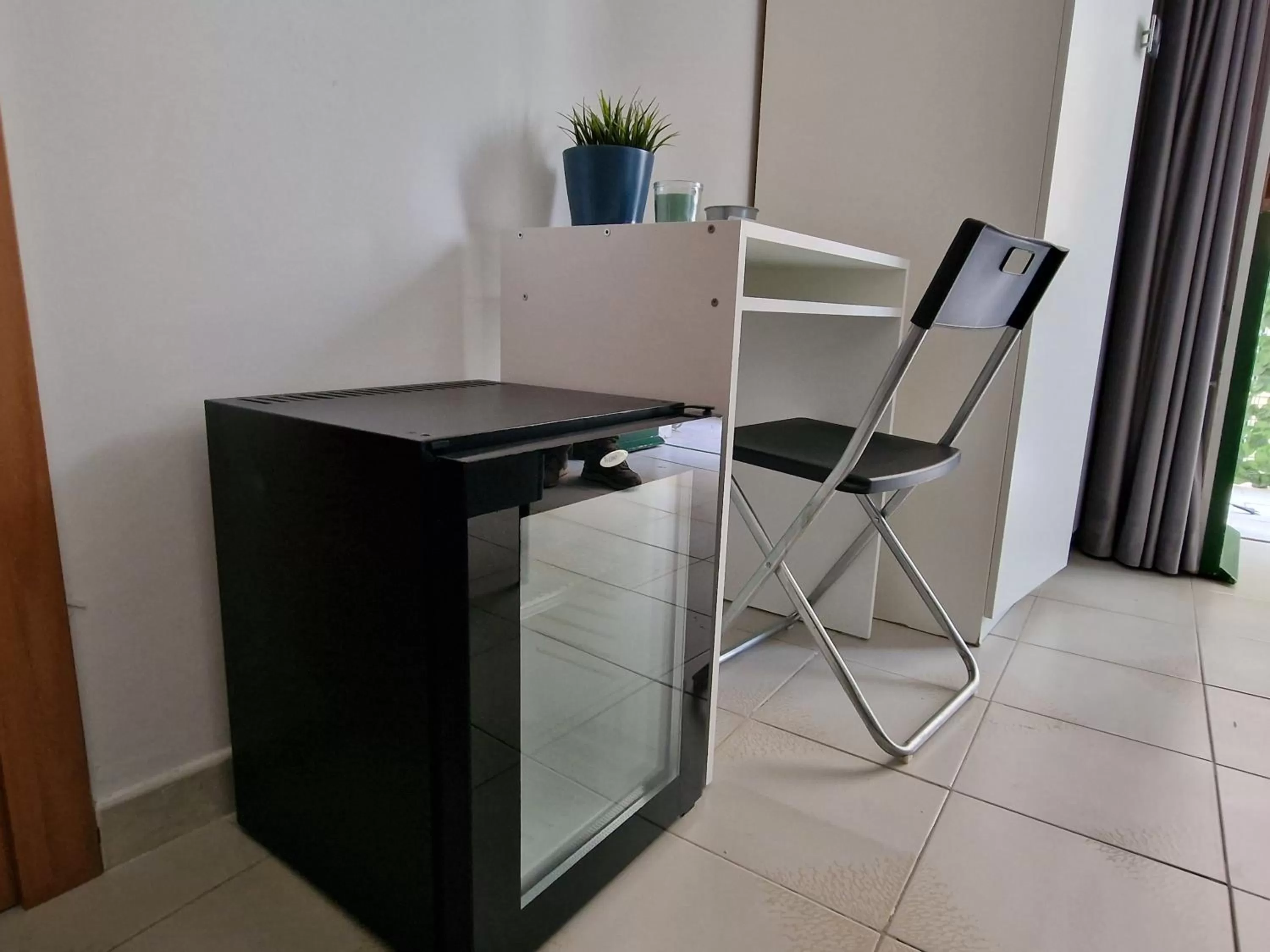 Bedroom, Kitchen/Kitchenette in B&B ONE