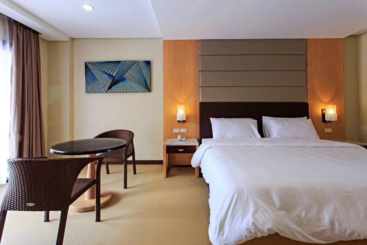 Bedroom, Bed in Cebu Westown Lagoon - South Wing