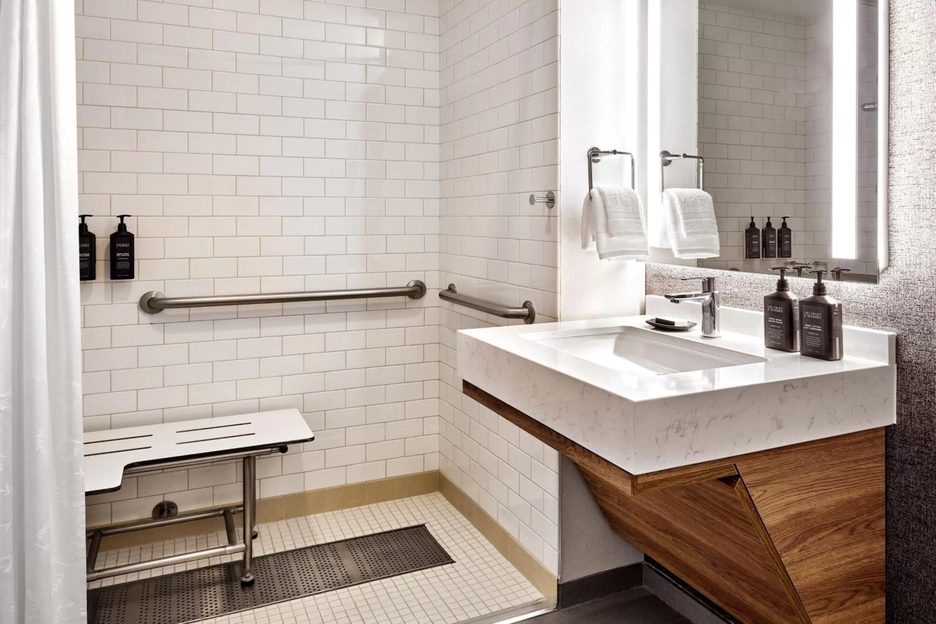 Bathroom in Sheraton Phoenix Downtown