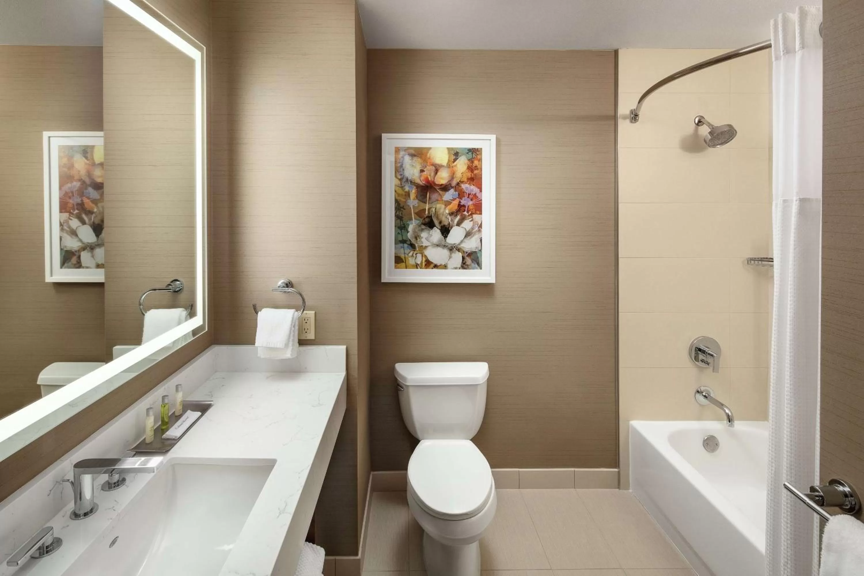 Bathroom in DoubleTree by Hilton Ontario Airport