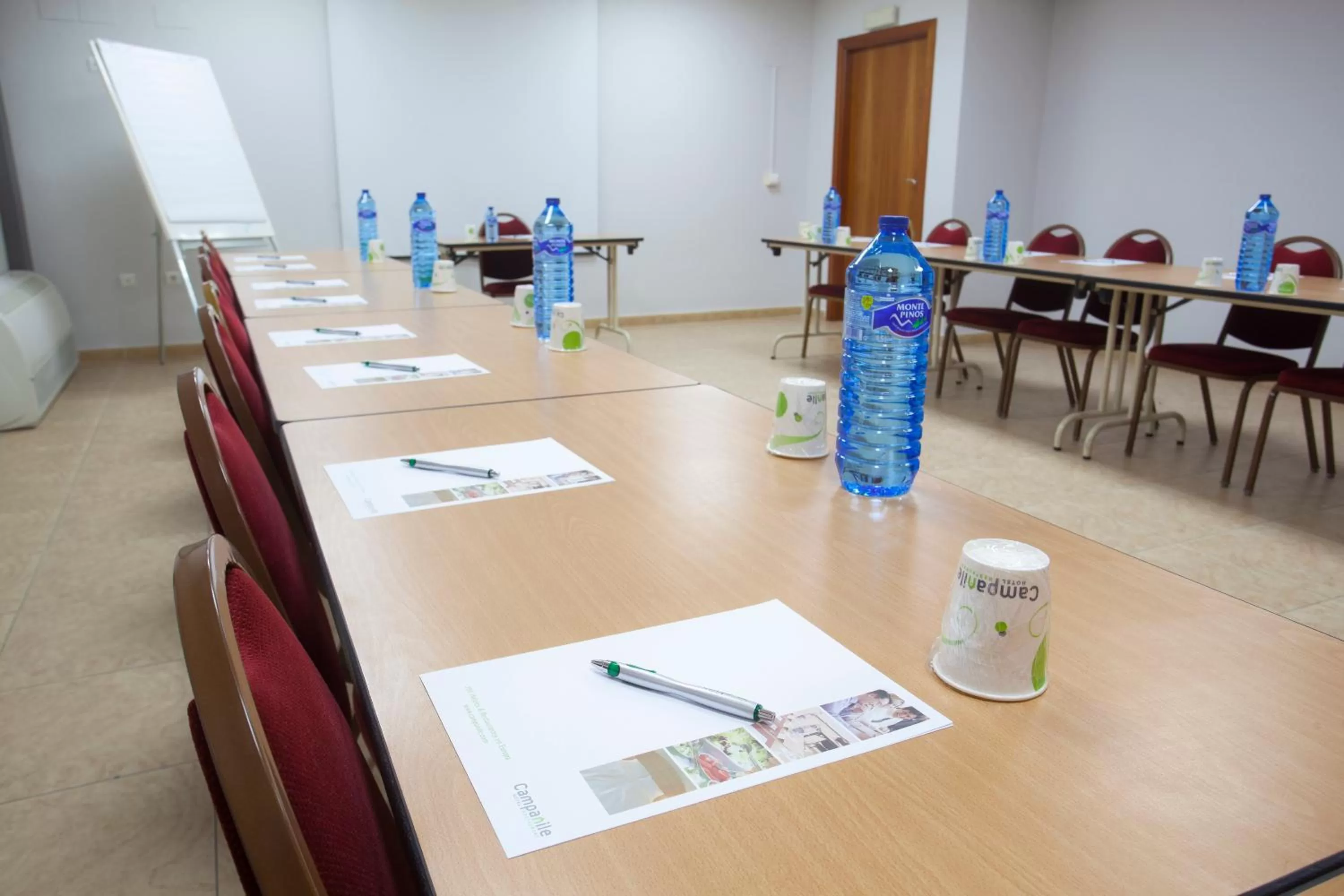 Business Area/Conference Room in Campanile Alicante