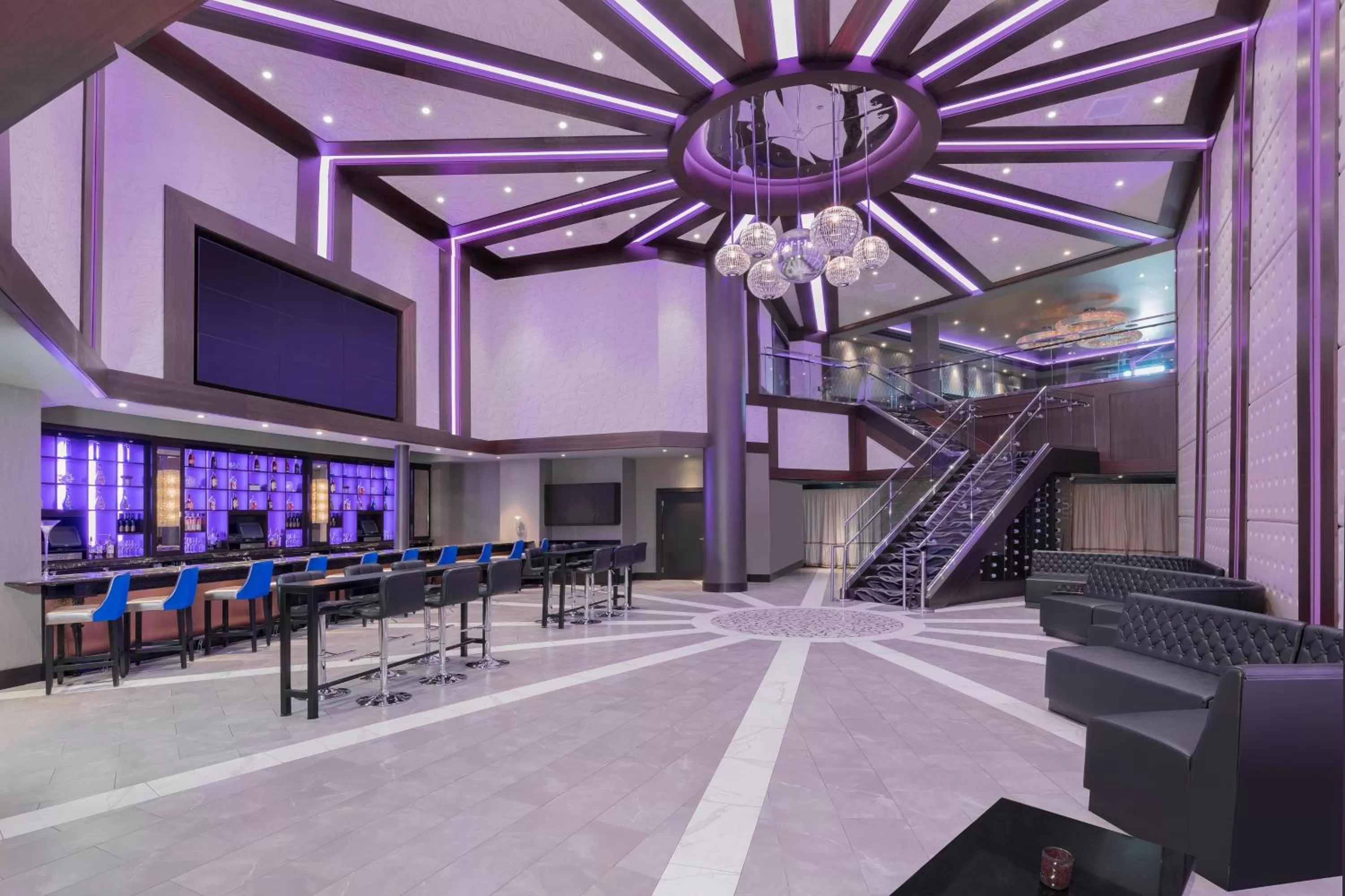 Restaurant/places to eat in Wyndham Grand Fallsview Hotel