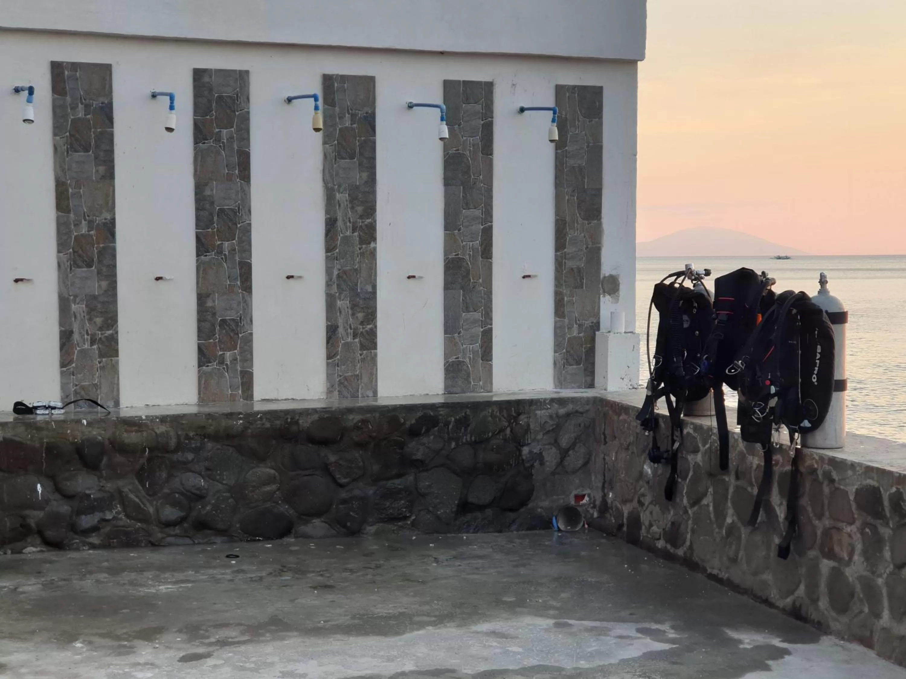 Raya Del Sol Dive Resort