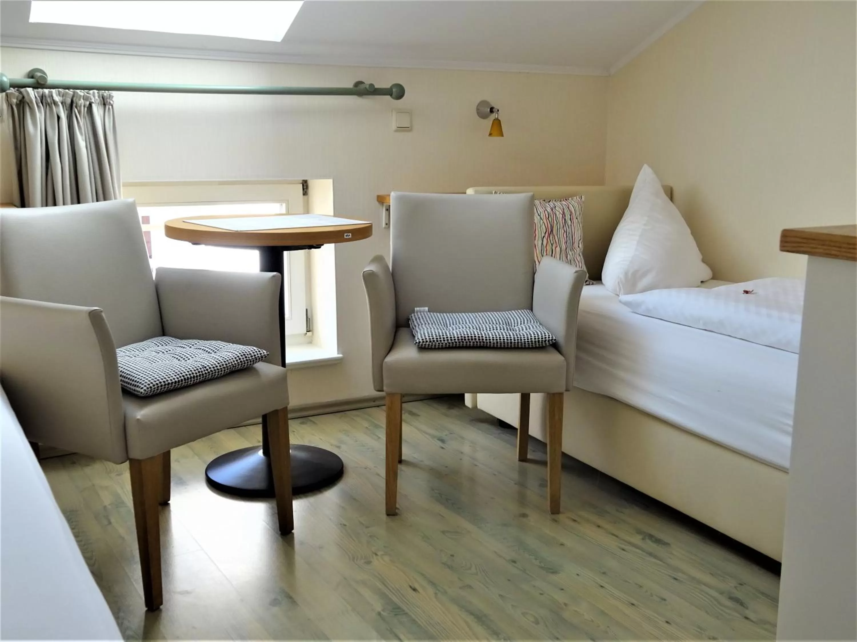 Bed in Hotel Pension Zur Fährbrücke