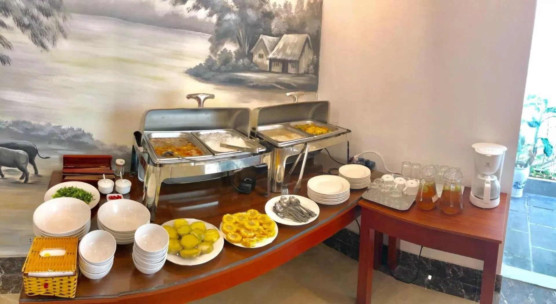 Restaurant/places to eat in O Zoli Home