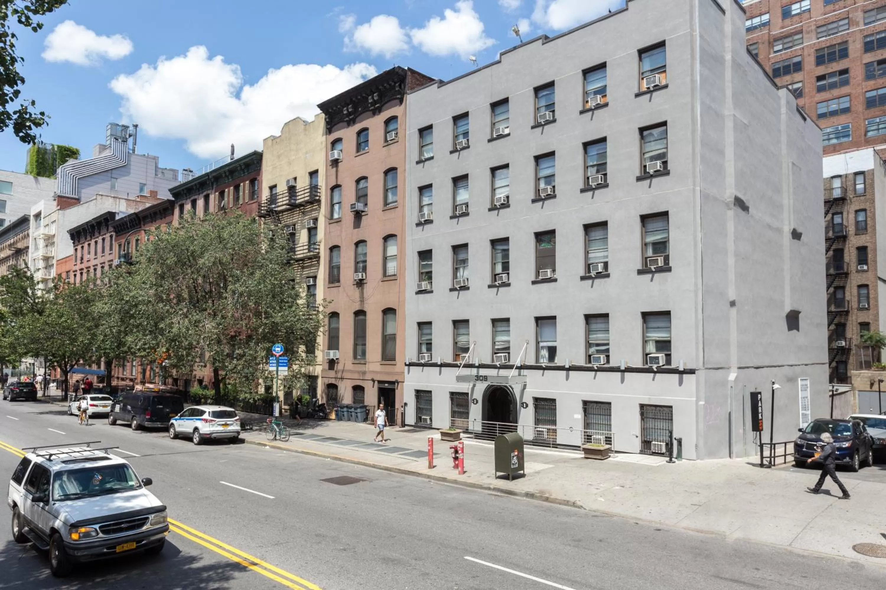 Neighbourhood in Hotel 309