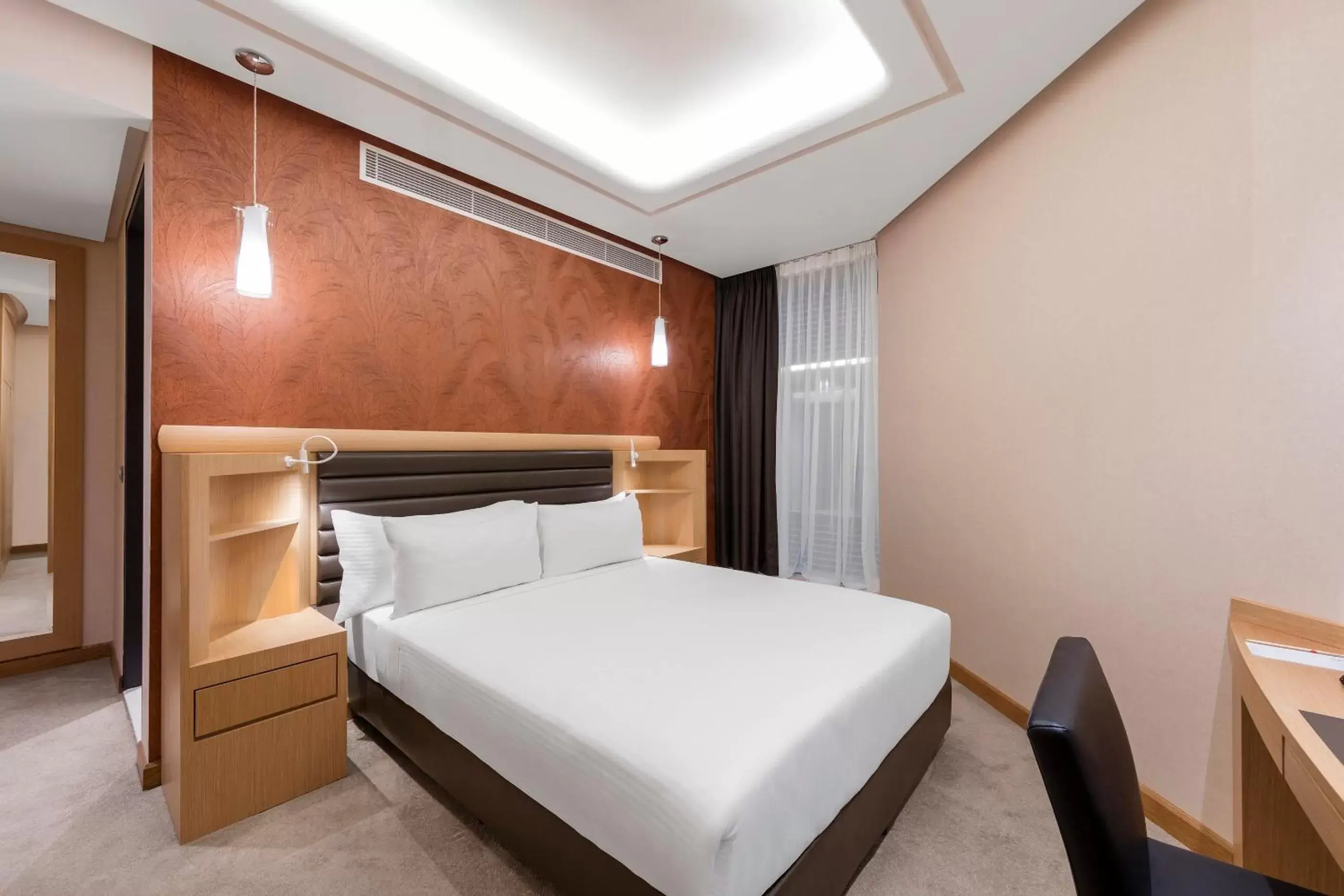 Standard Queen Room in The Tank Stream Sydney Standard Queen Room in The Tank Stream Sydney