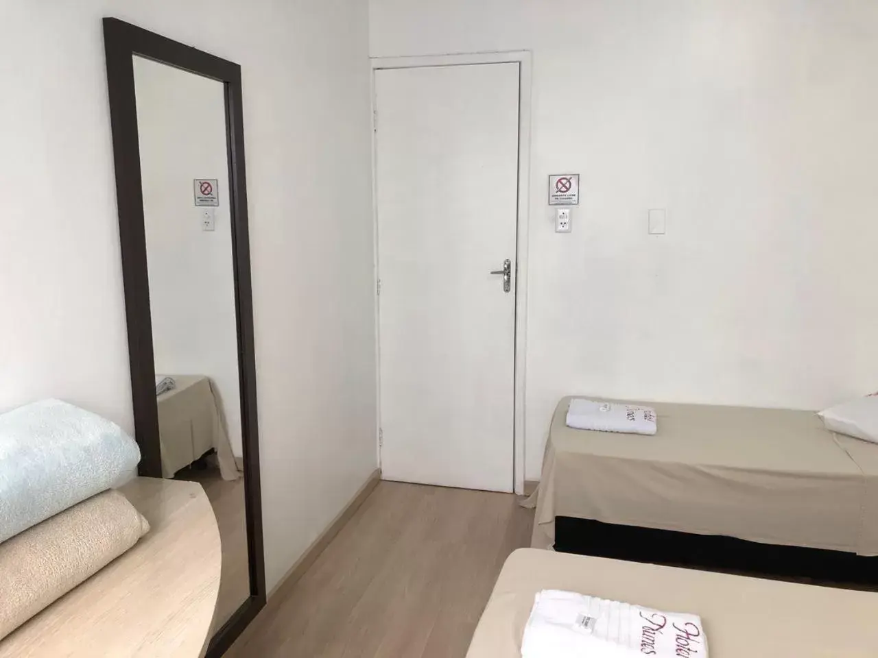 Double Room in Hotel Nunes Double Room in Hotel Nunes