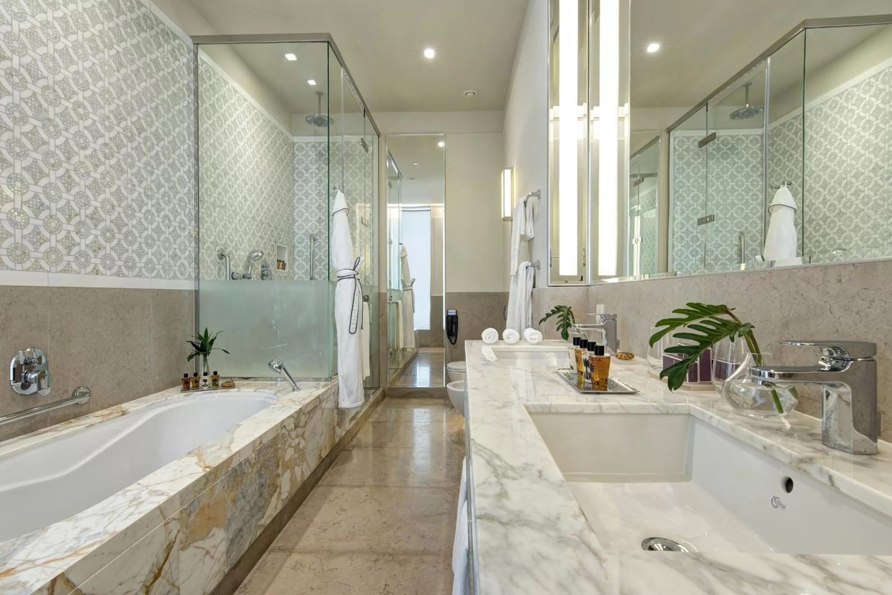 Bathroom in Assila, a Luxury Collection Hotel, Apartment Jeddah