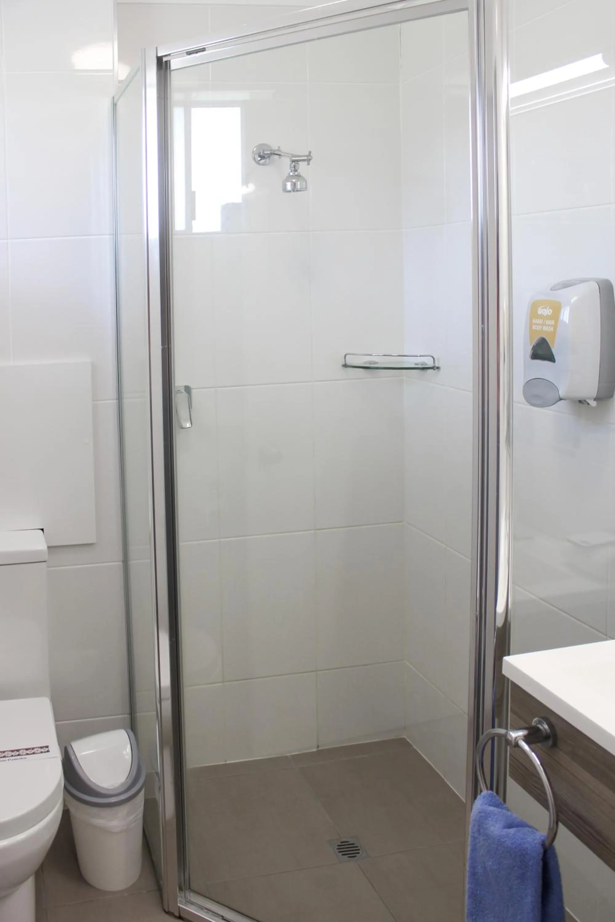 Bathroom in Aston Motel Yamba