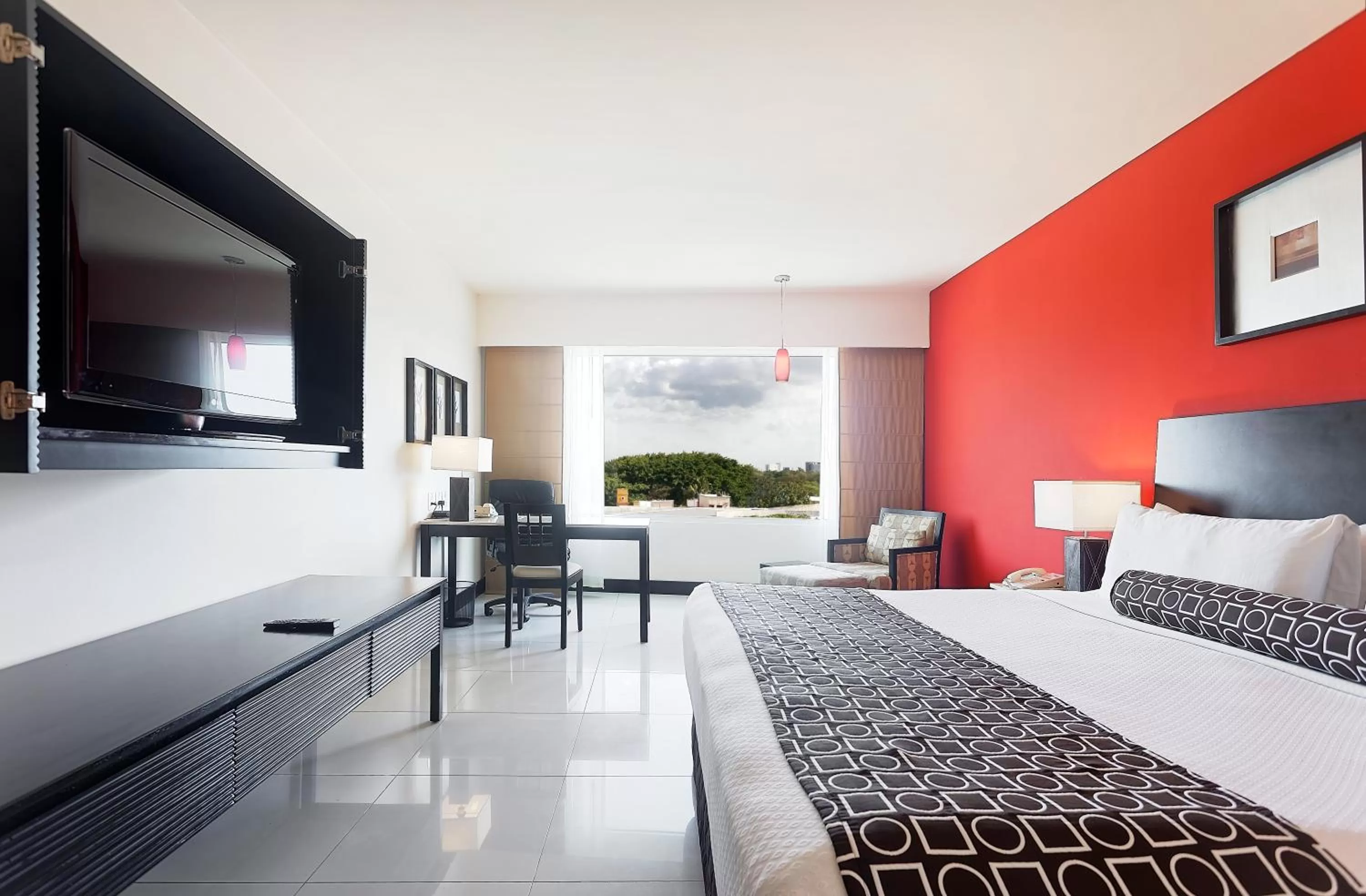 Bed in Crowne Plaza Villahermosa by IHG