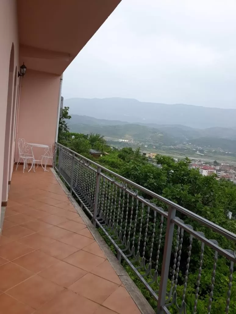 Balcony/Terrace in Guesthouse Villa Rosa Berat