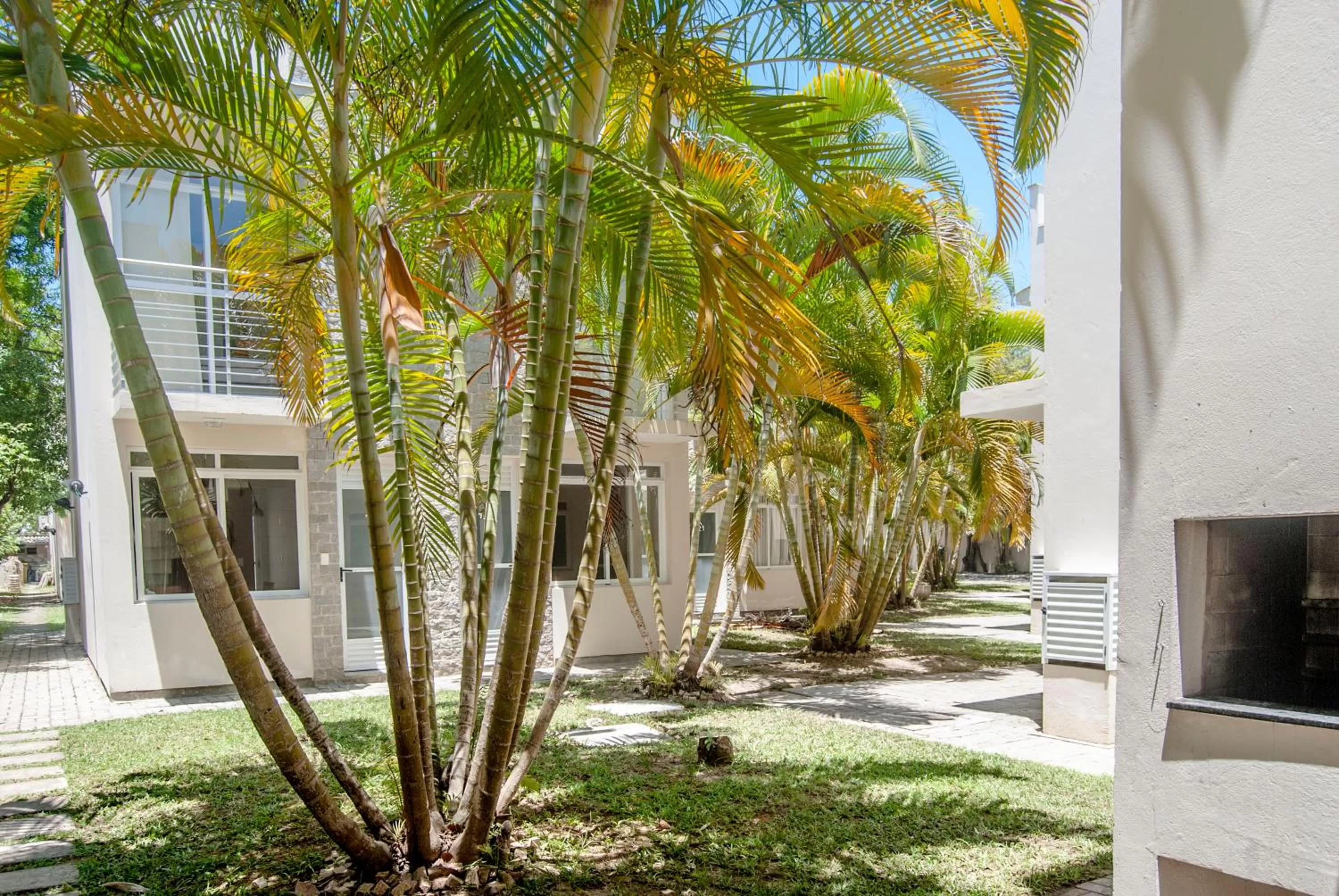 Property building in Pousada Holiday