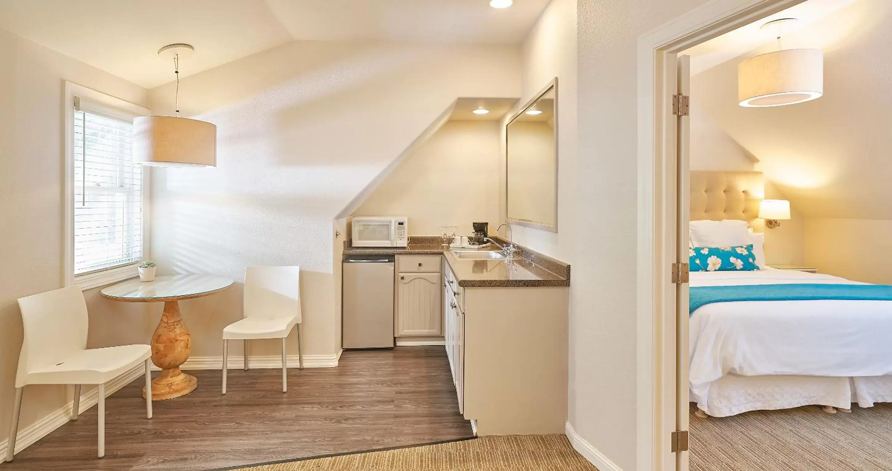 King Suite with Garden View in Lithia Springs Resort King Suite with Garden View in Lithia Springs Resort