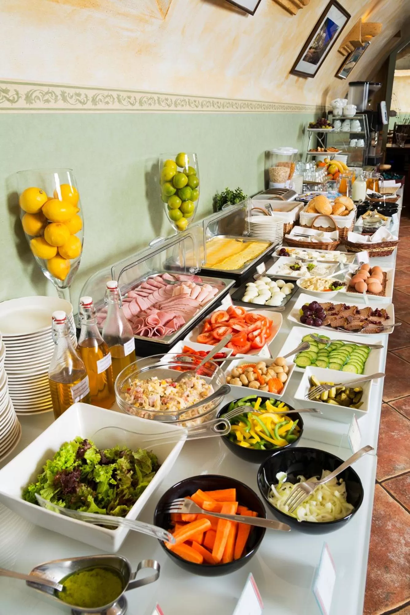 Breakfast in Hotel Regent