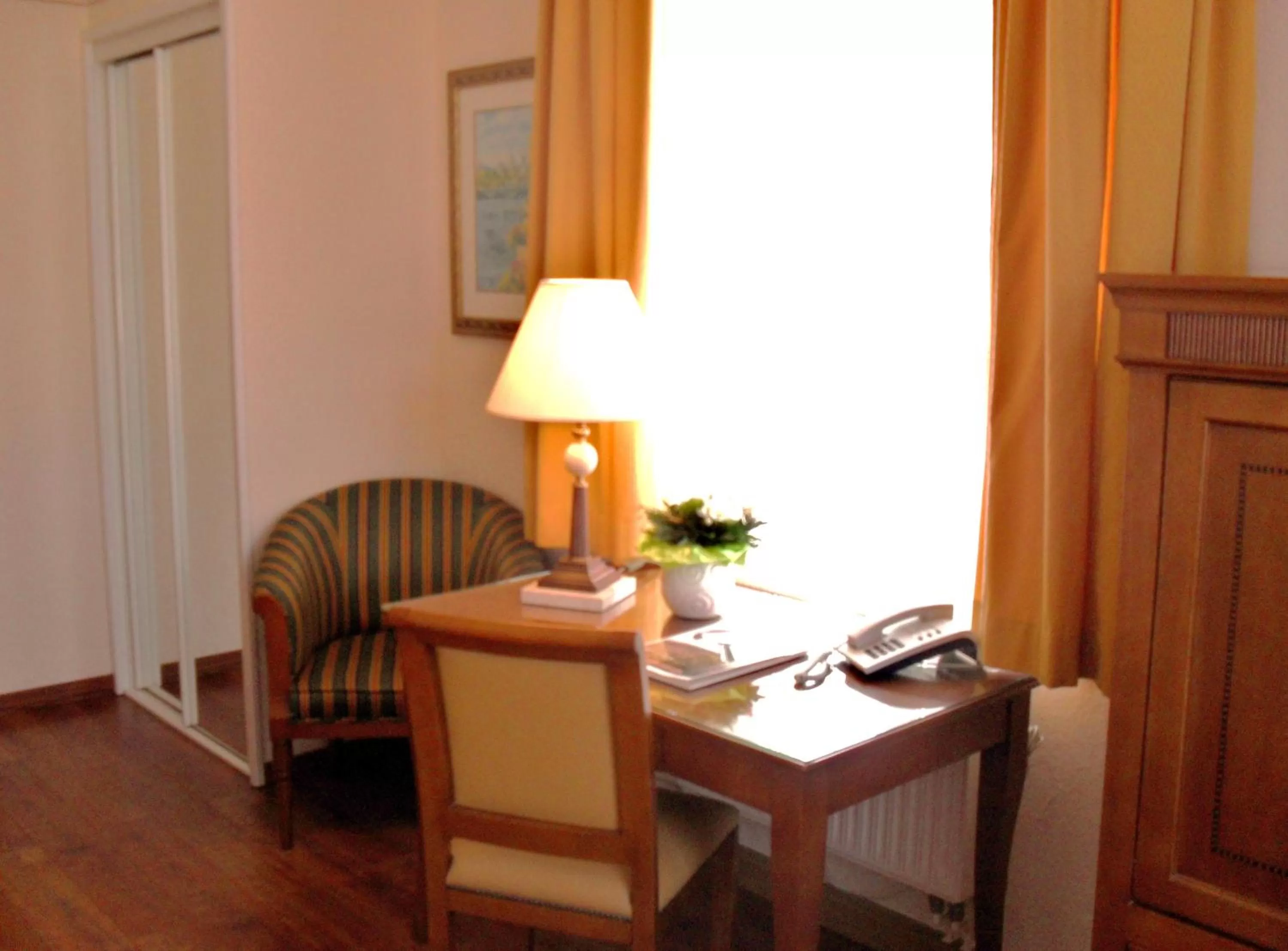 Seating area in In Piazza