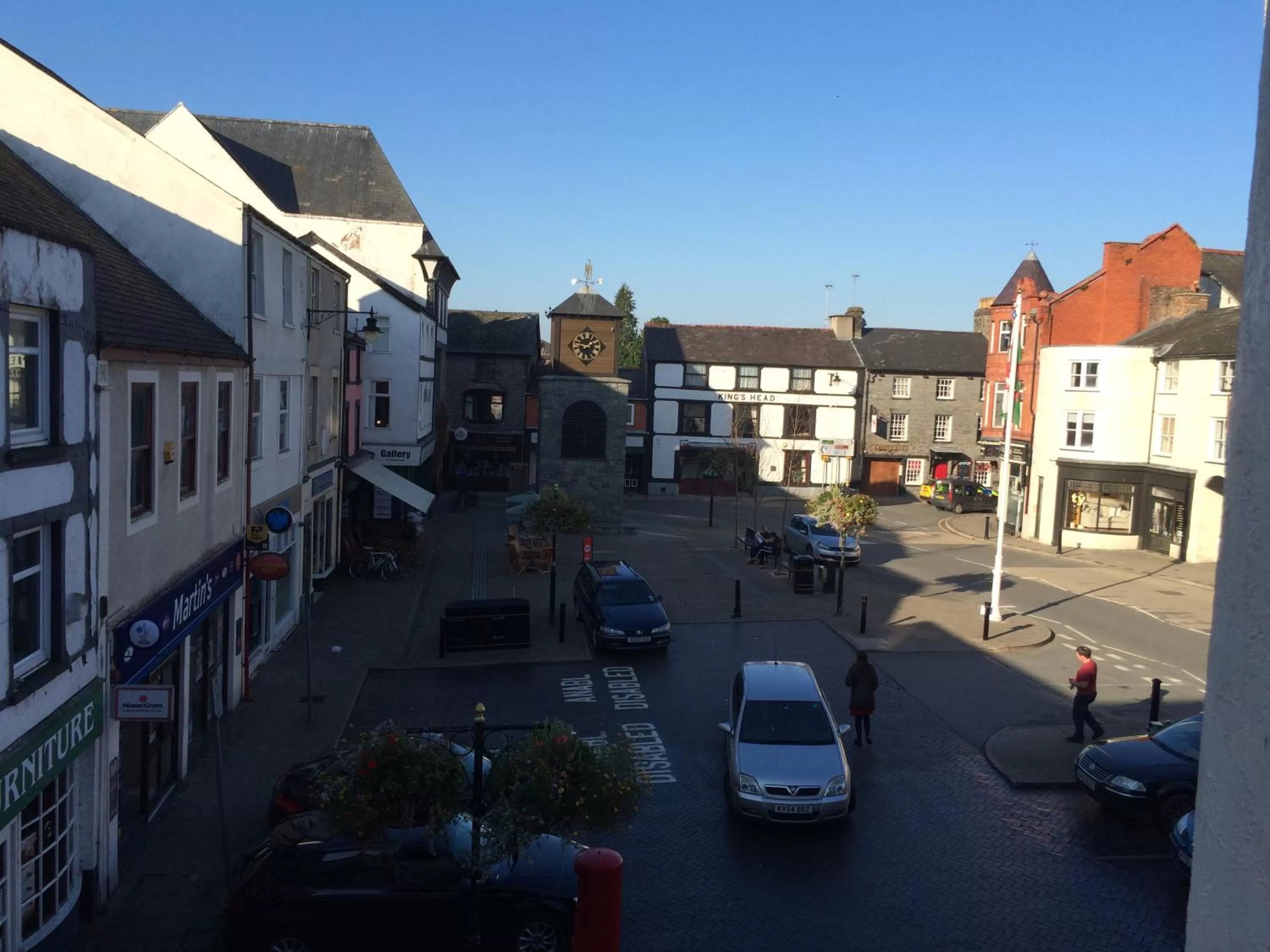 Neighbourhood in The Eagles Hotel