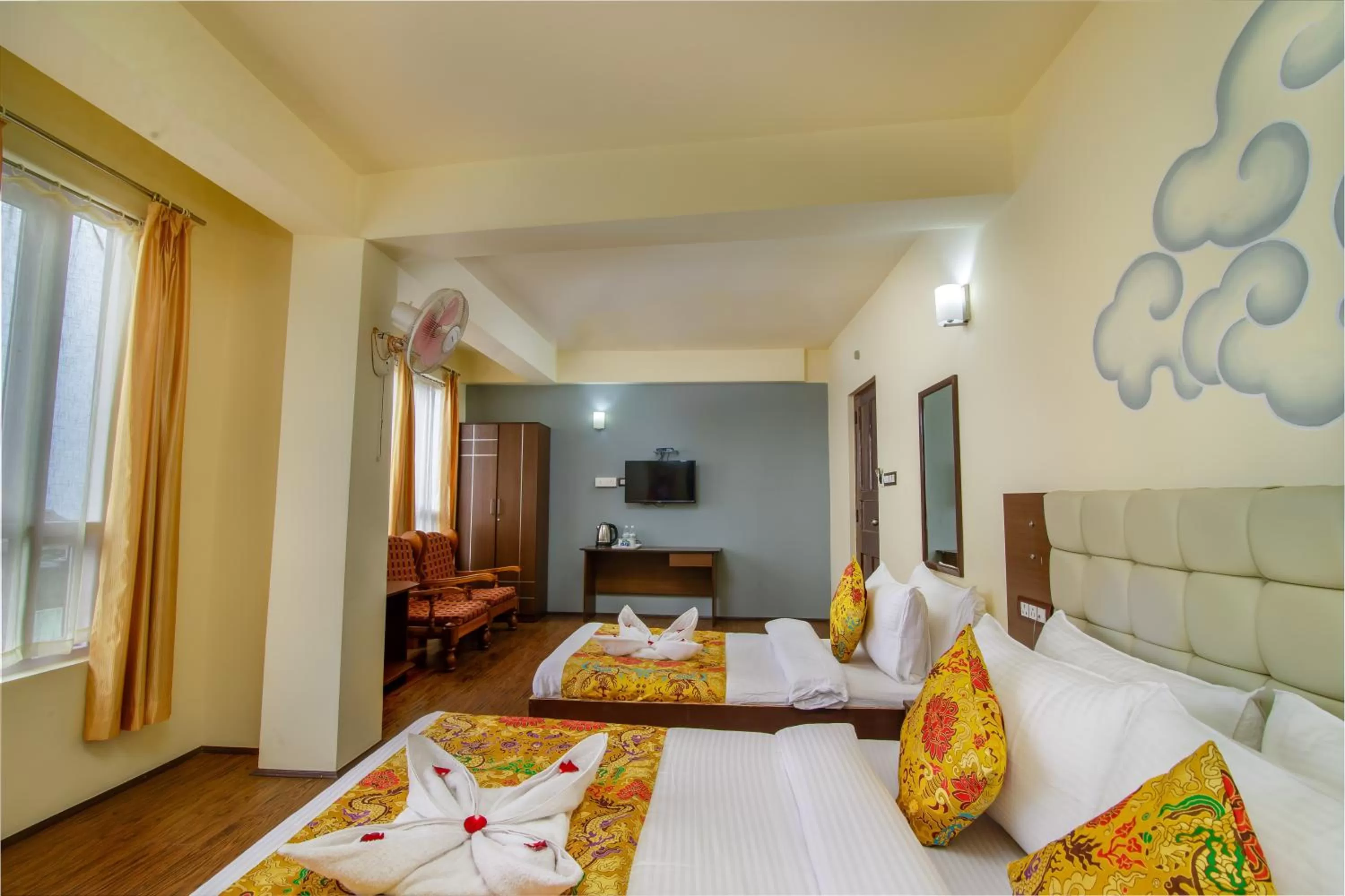 Bedroom, Bed in Muscatel Grand Silkroute - 300 Mts from MG Marg