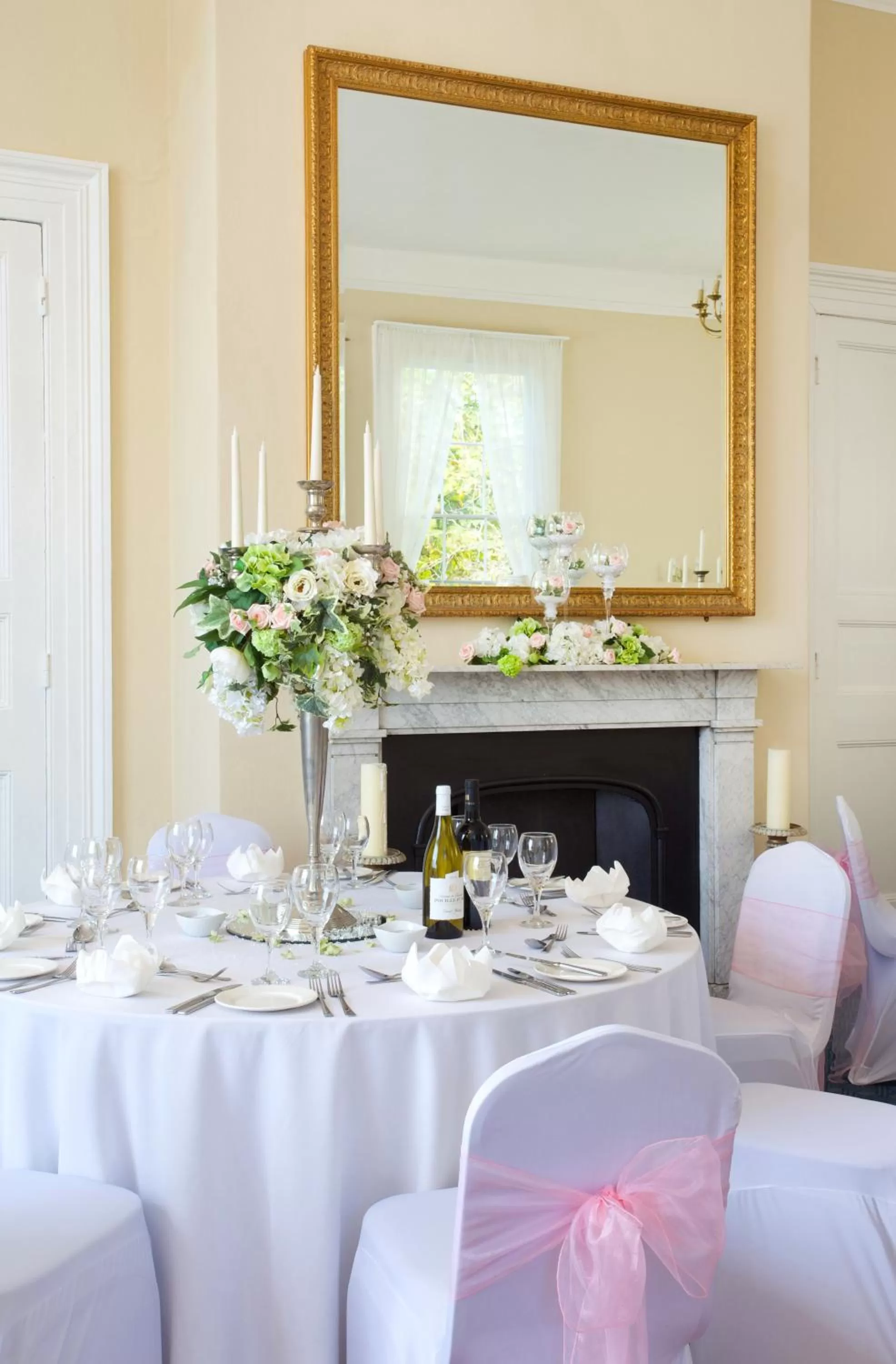 Entertainment in The Queen's Inn