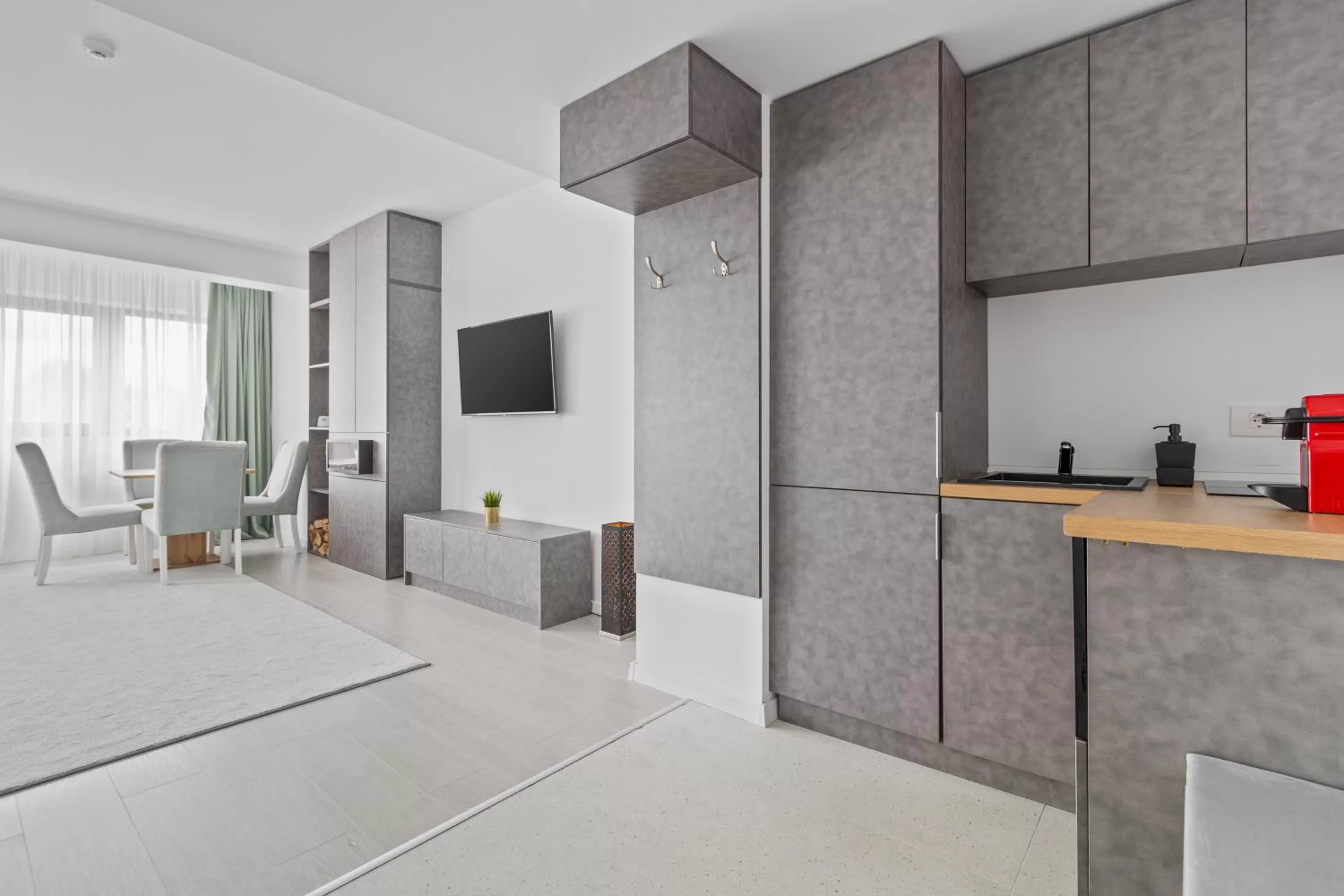 TV and multimedia, Bed in Prima by the River