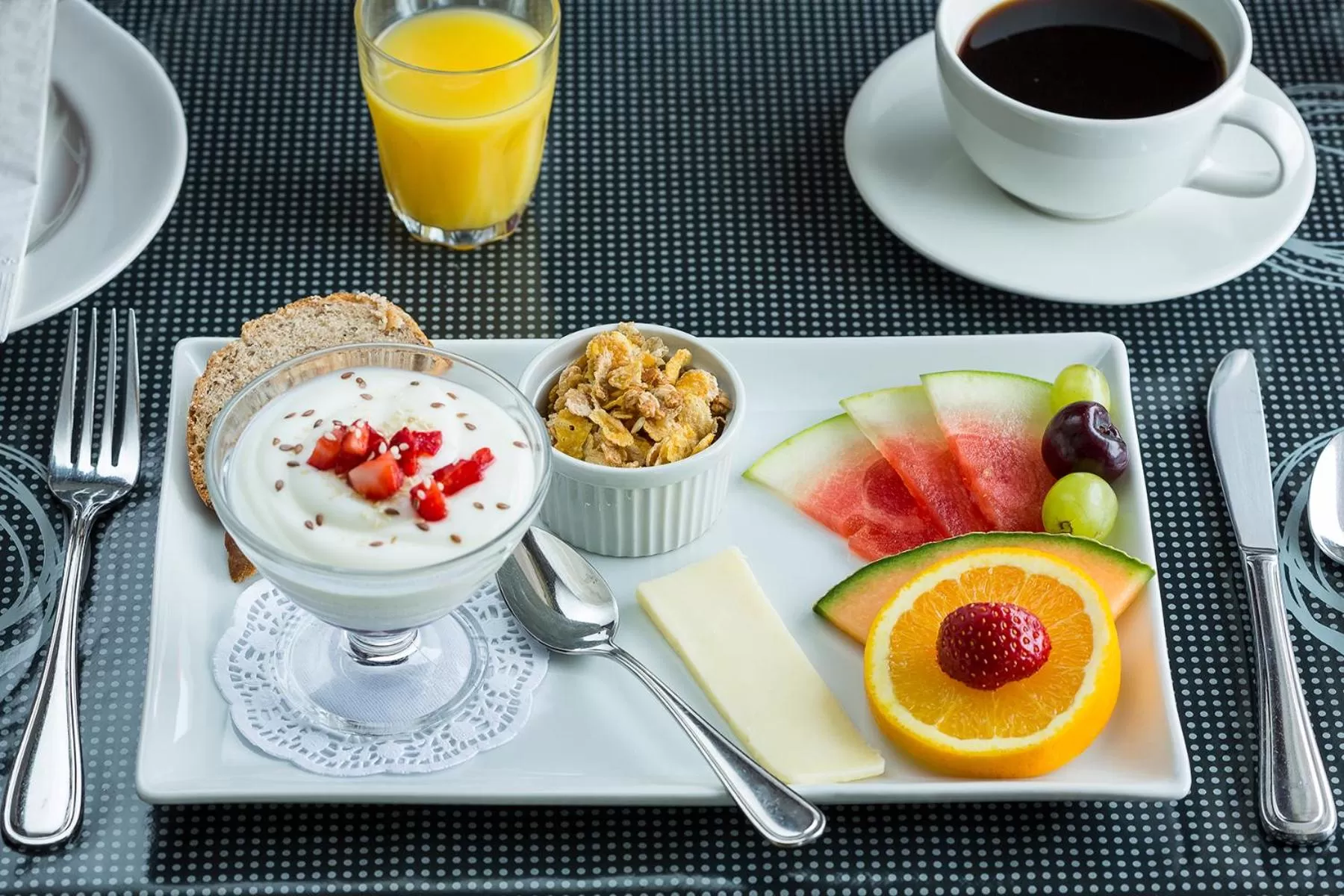 Food and drinks in Auberge Fleurs de Lune