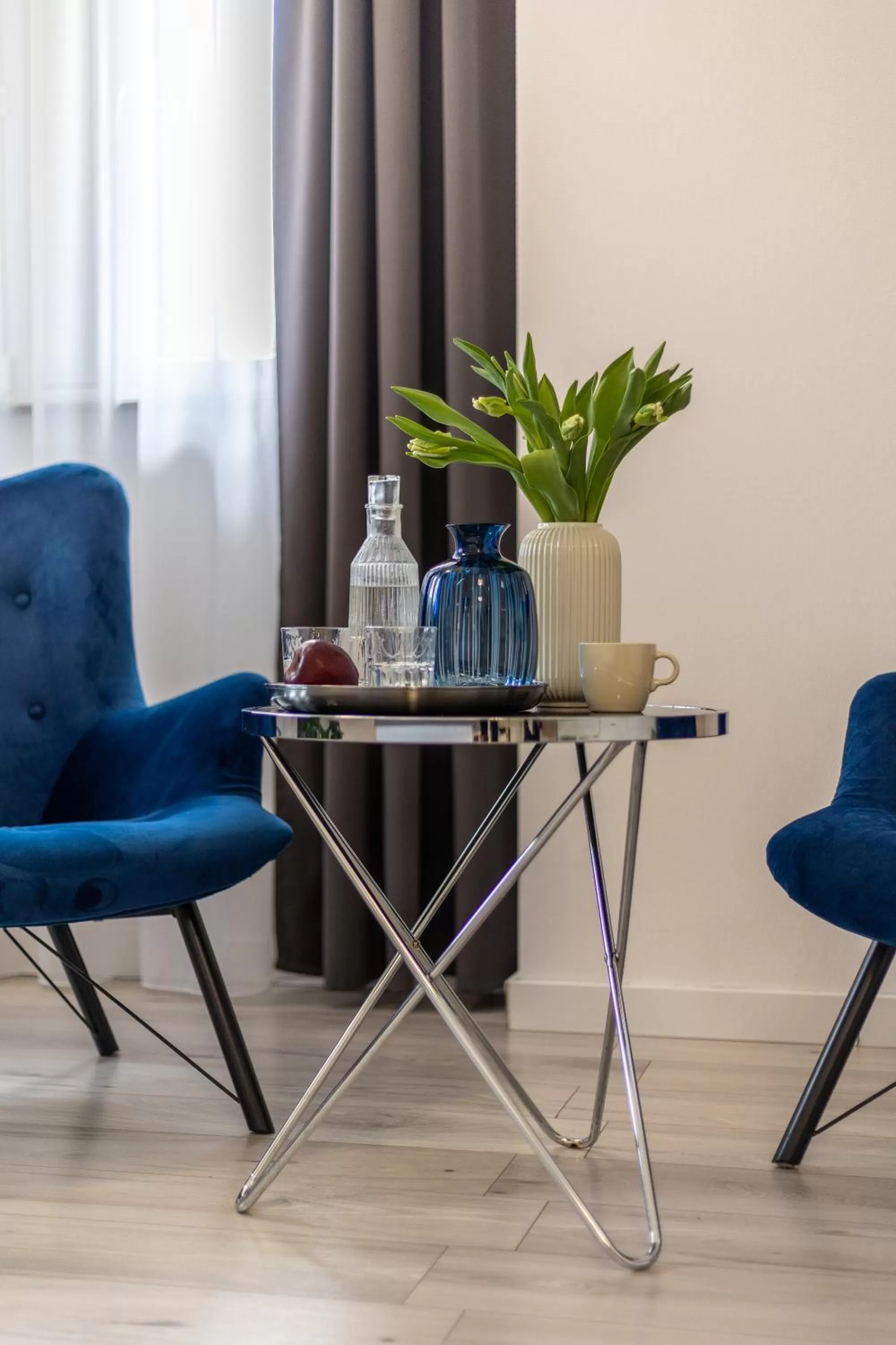 Living room in Hotel Sofia by The Railway Station Wroclaw