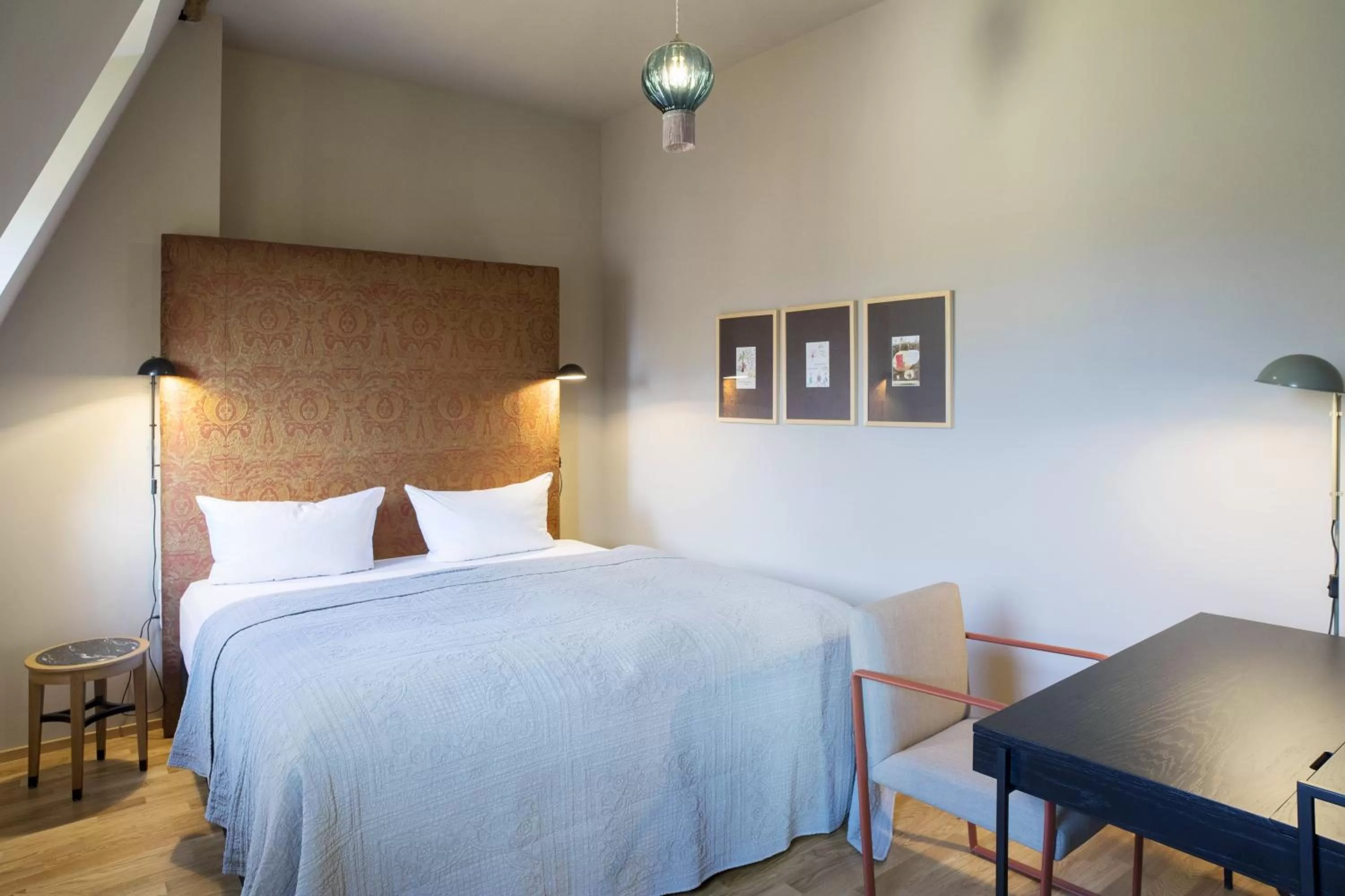 Bedroom, Bed in Hotel Sonne