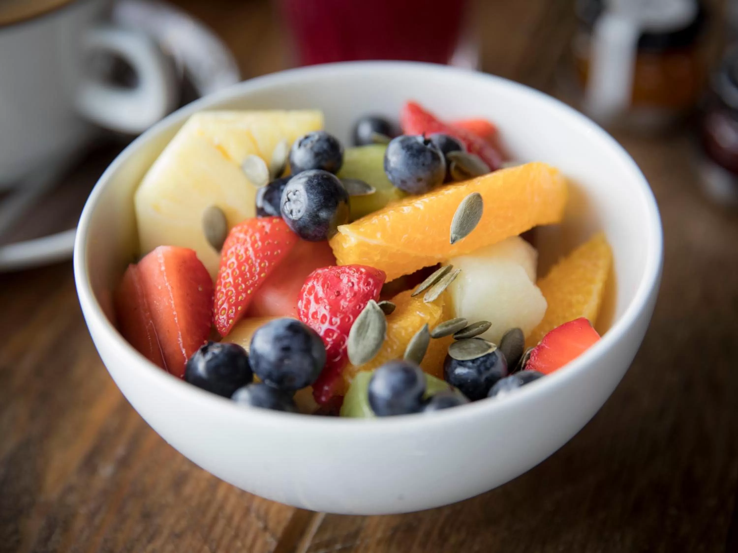 Buffet breakfast in Novotel London Canary Wharf