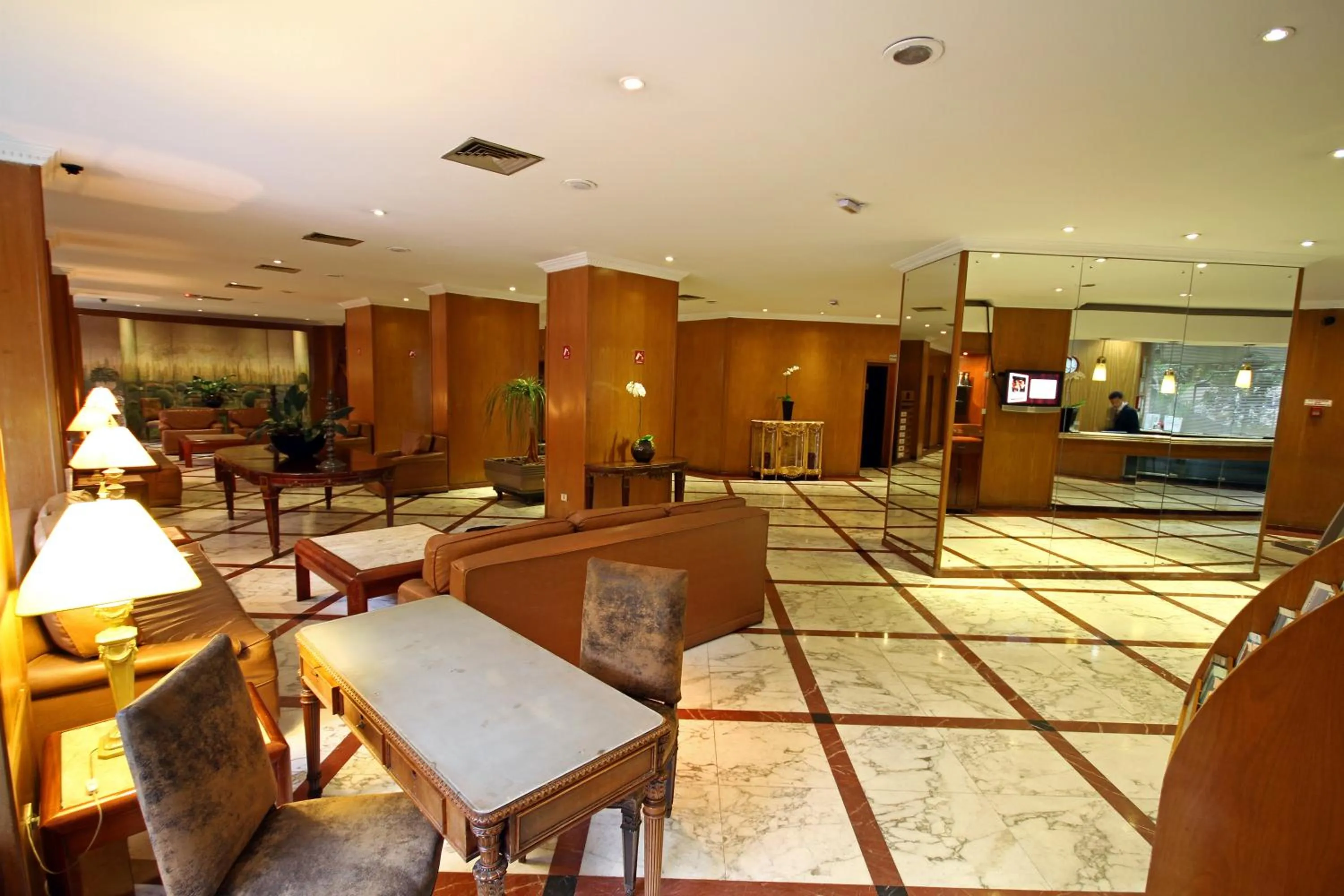 Lobby or reception in San Raphael Hotel