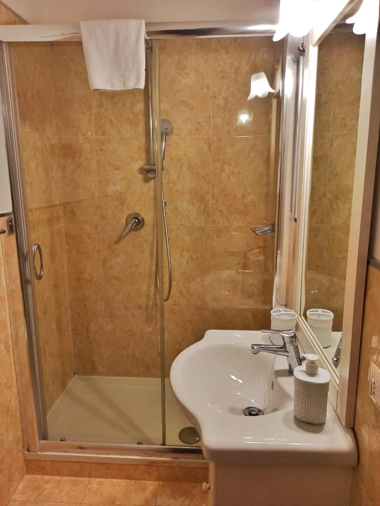 Bathroom in Domina Popolo