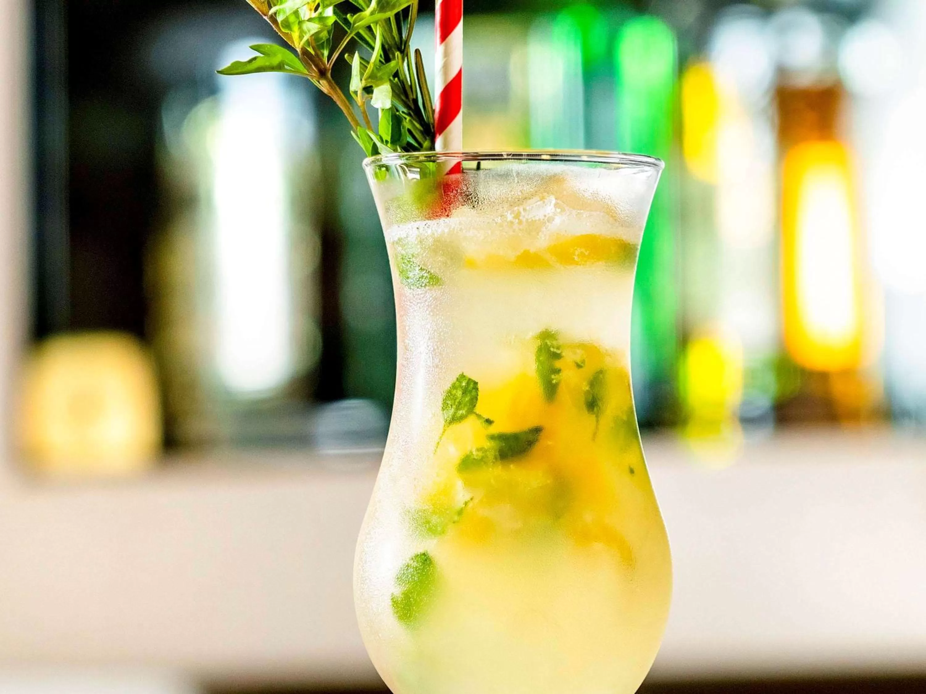 Lounge or bar in Grand Mercure Recife Boa Viagem