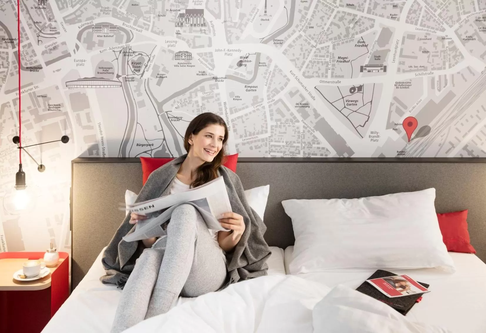 Photo of the whole room, Bed in IntercityHotel Hildesheim City