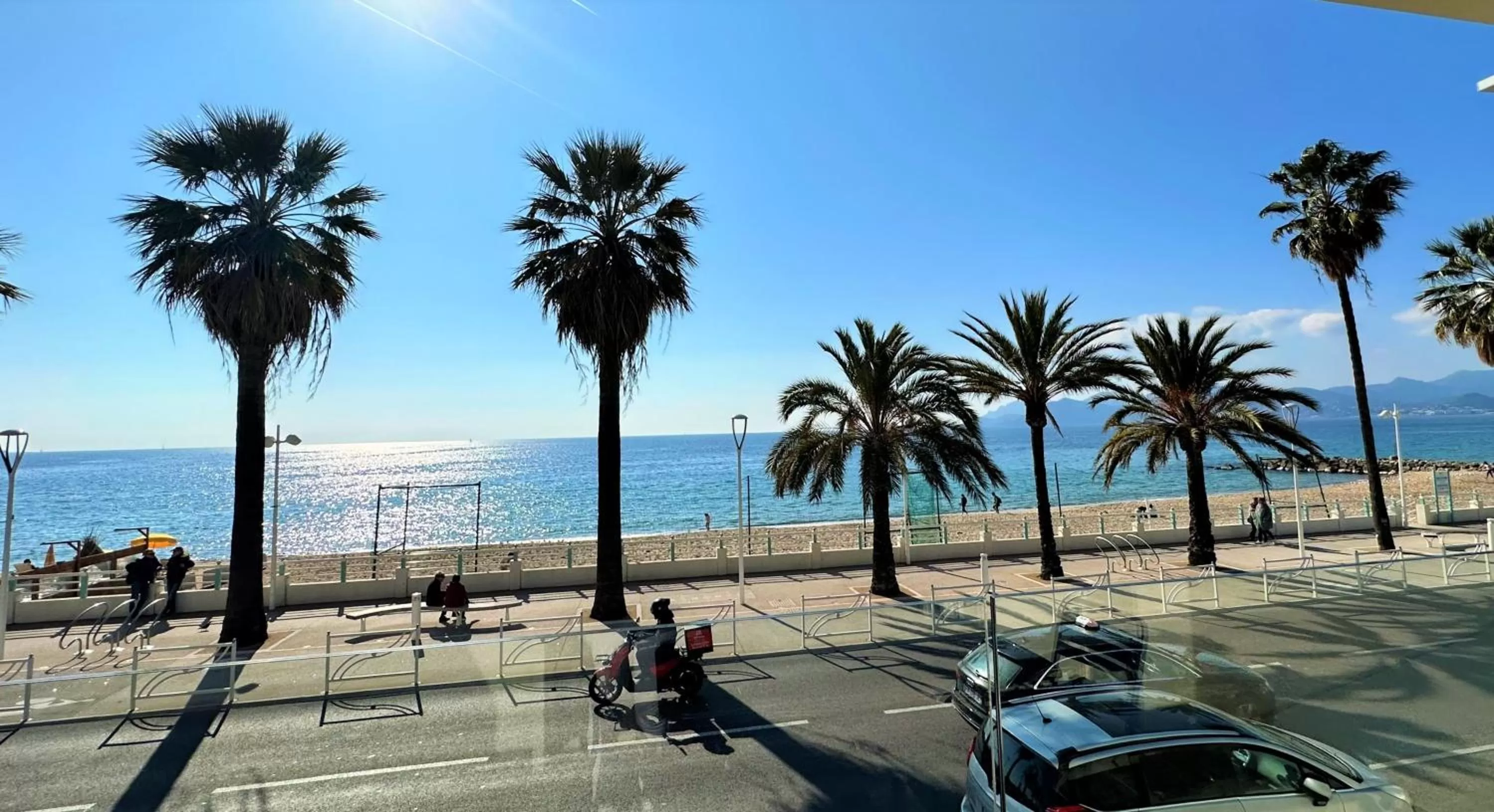 Day, Sea View in LE MIDI 8 by ESTATES CANNES