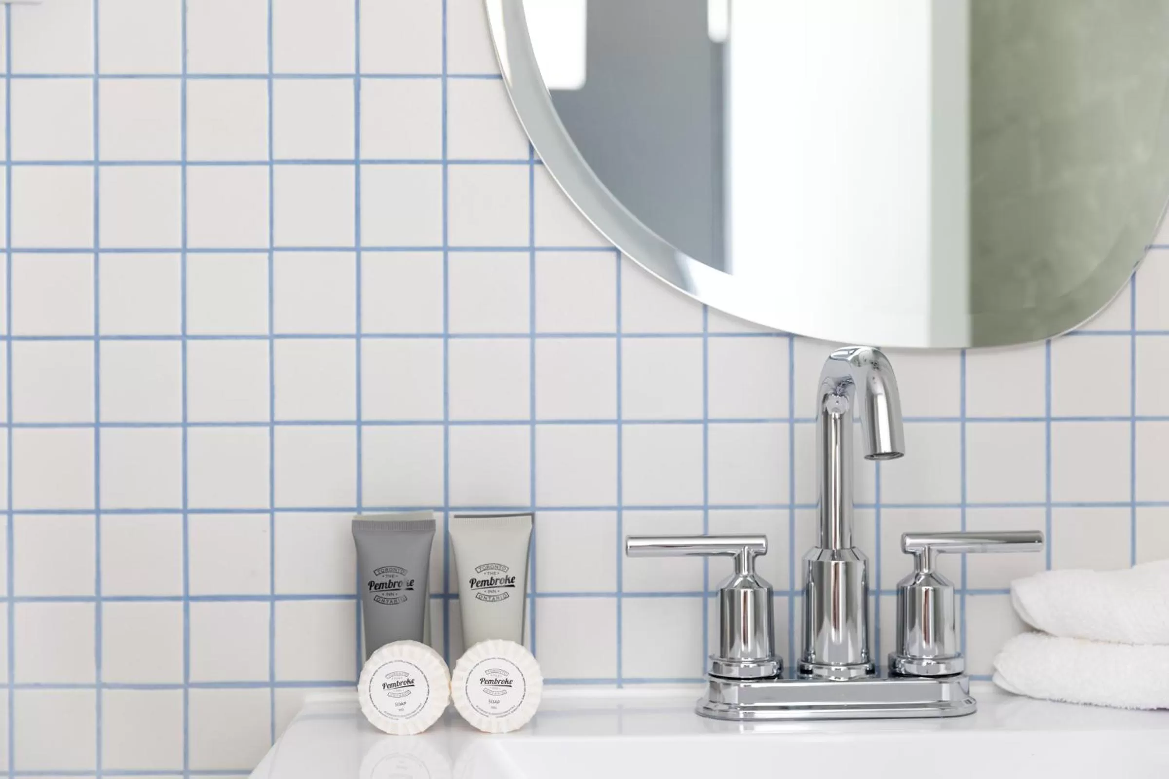 Bathroom in Pembroke Inn