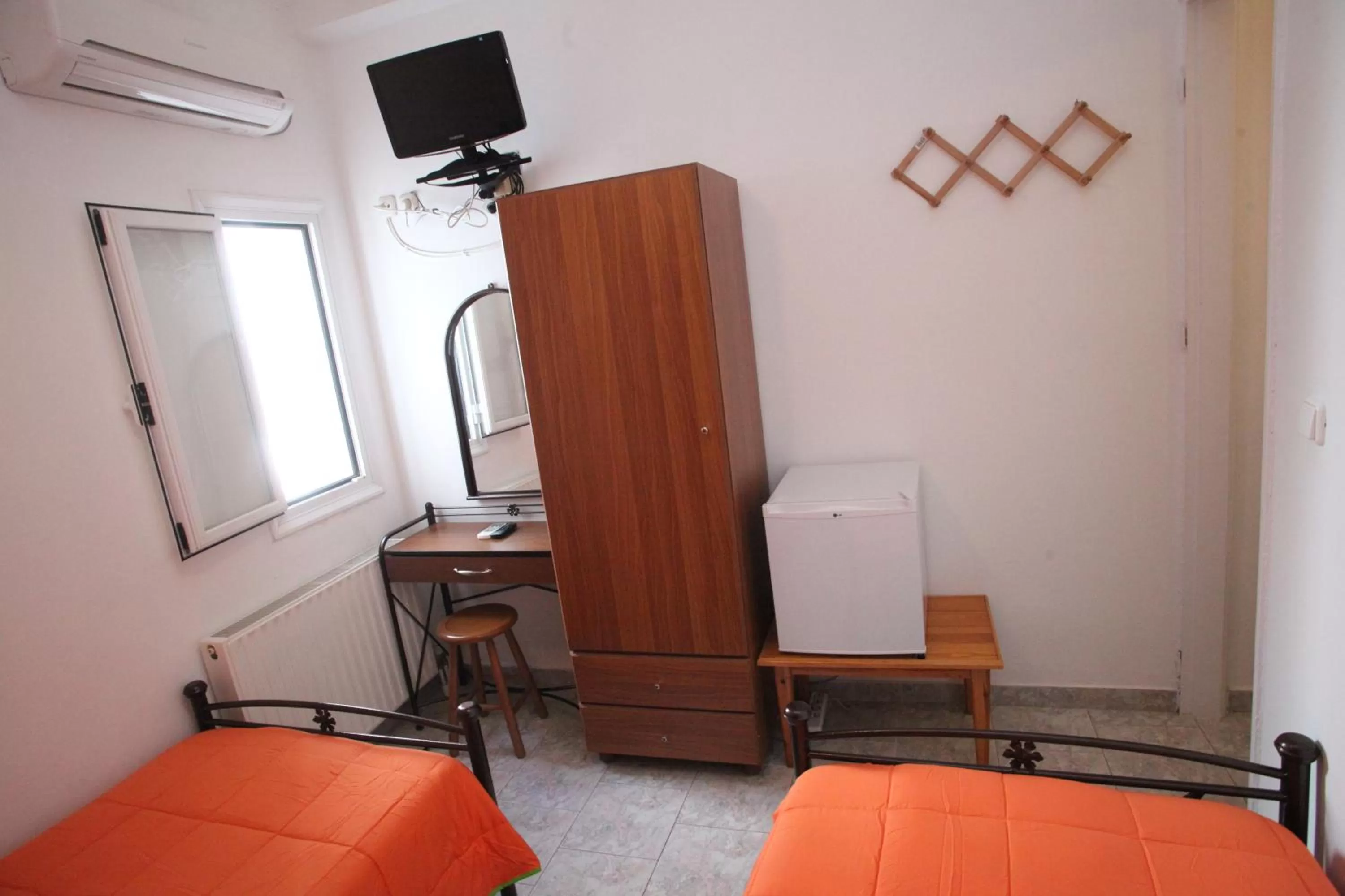 Bedroom, Bed in Afroditi Syros