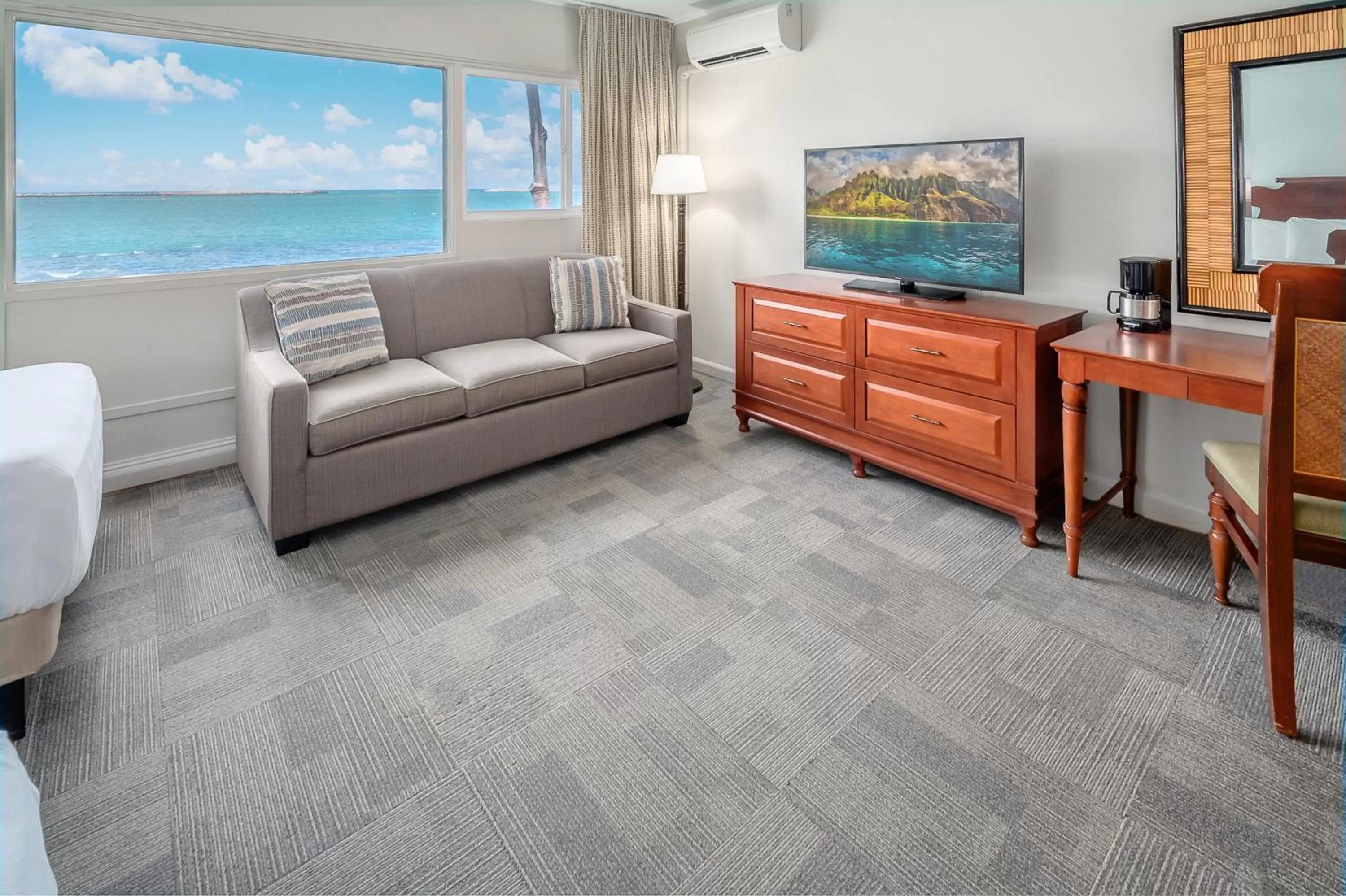 Natural landscape in Maui Beach Hotel