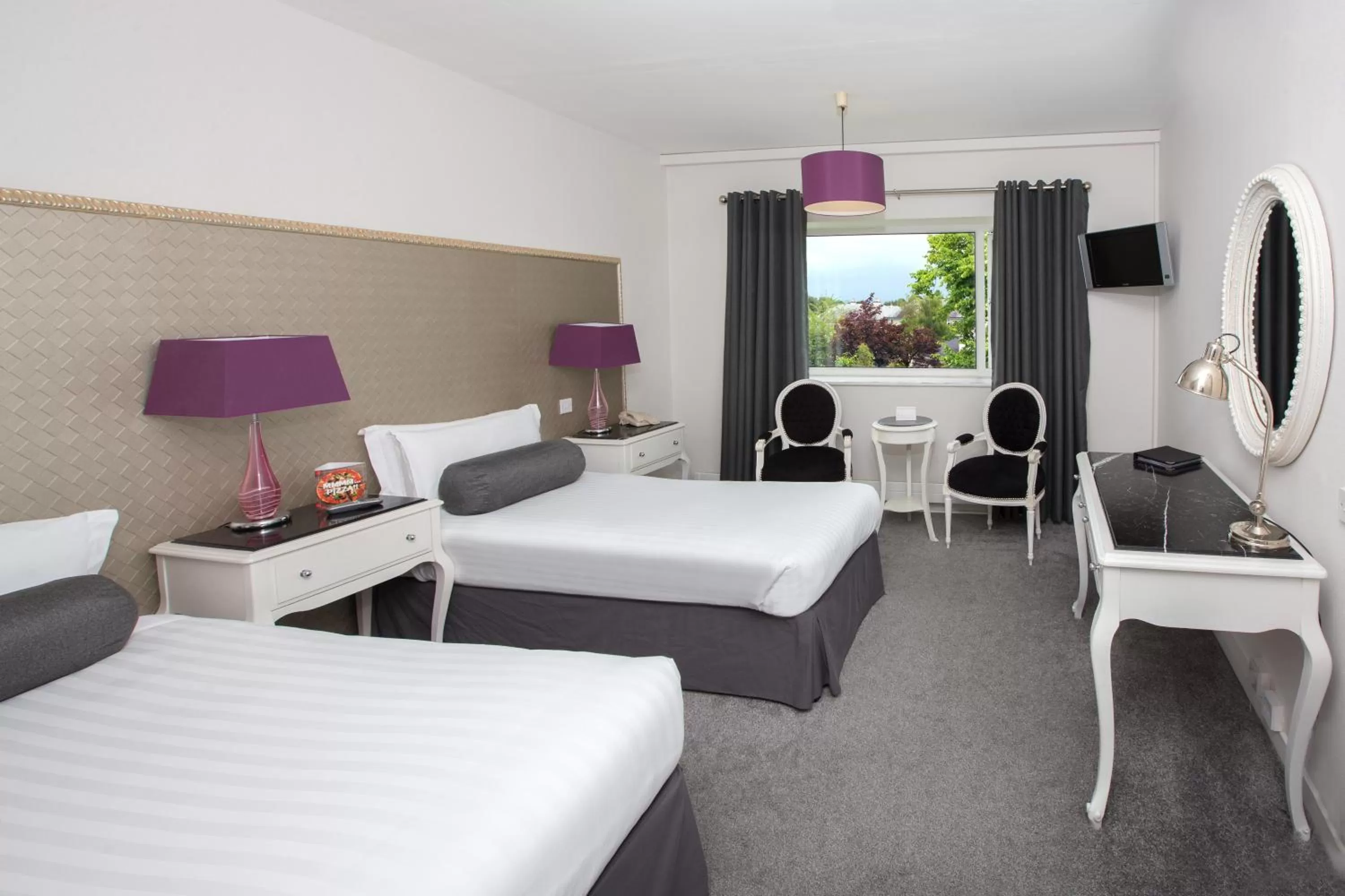 Bedroom, Bed in Hotel Kilkenny