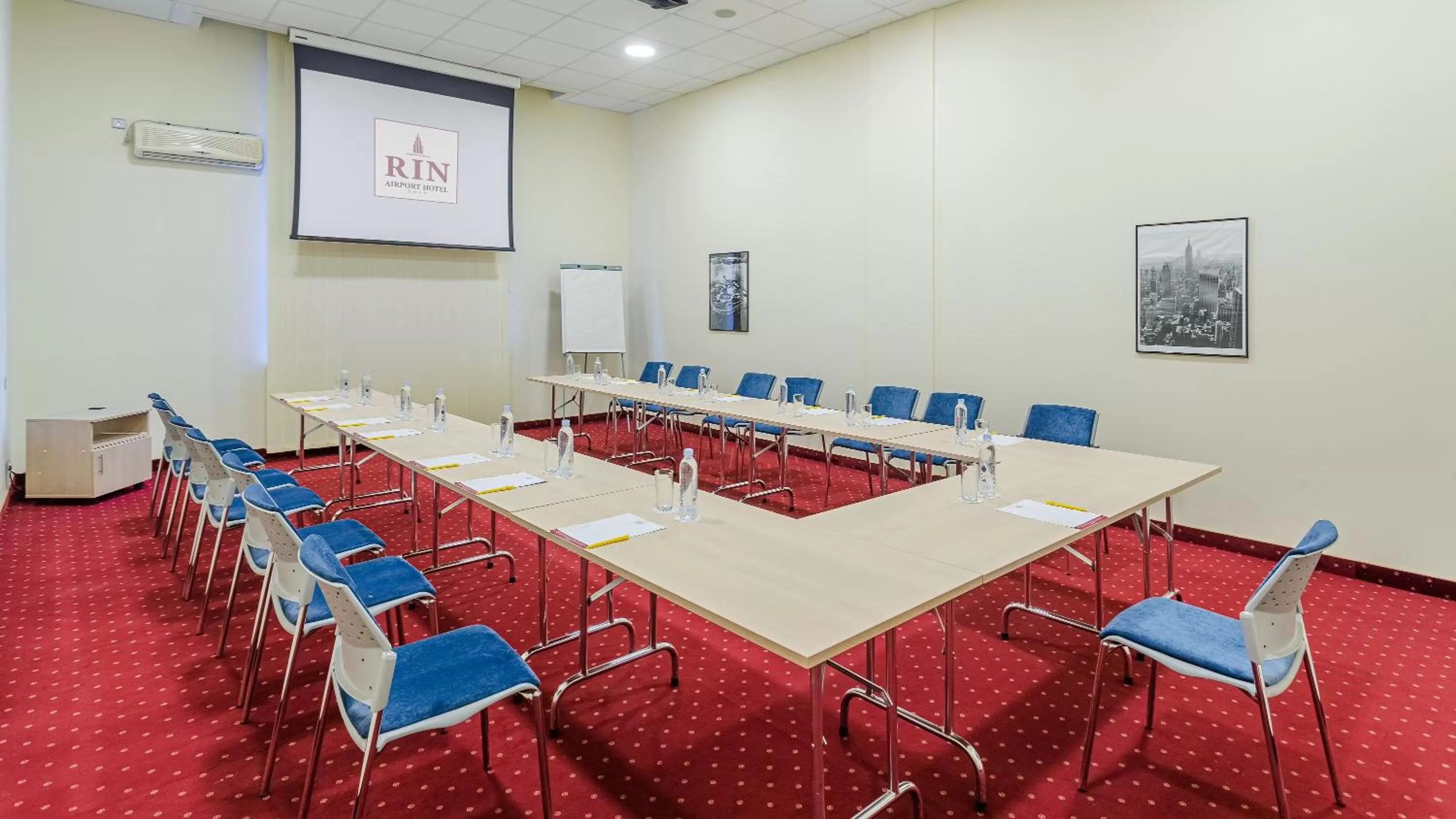 Meeting/conference room in RIN Airport Hotel